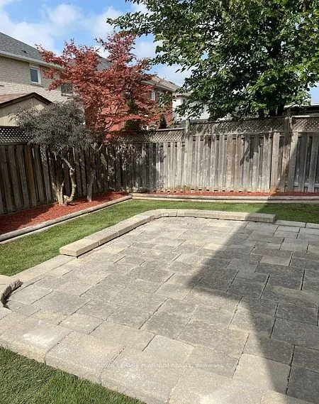 21 Vista Green Crescent
