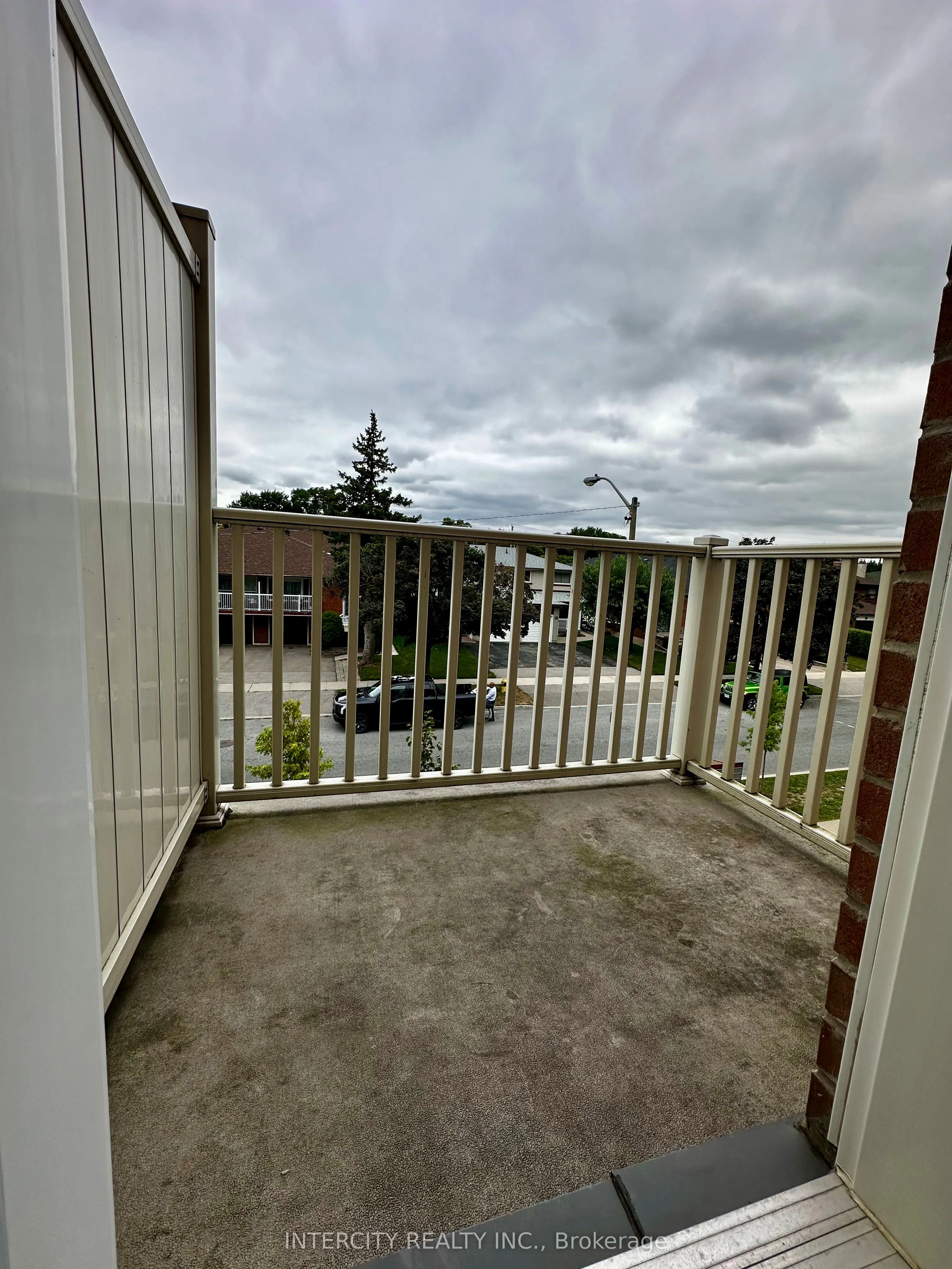 25 Richgrove Drive, #206