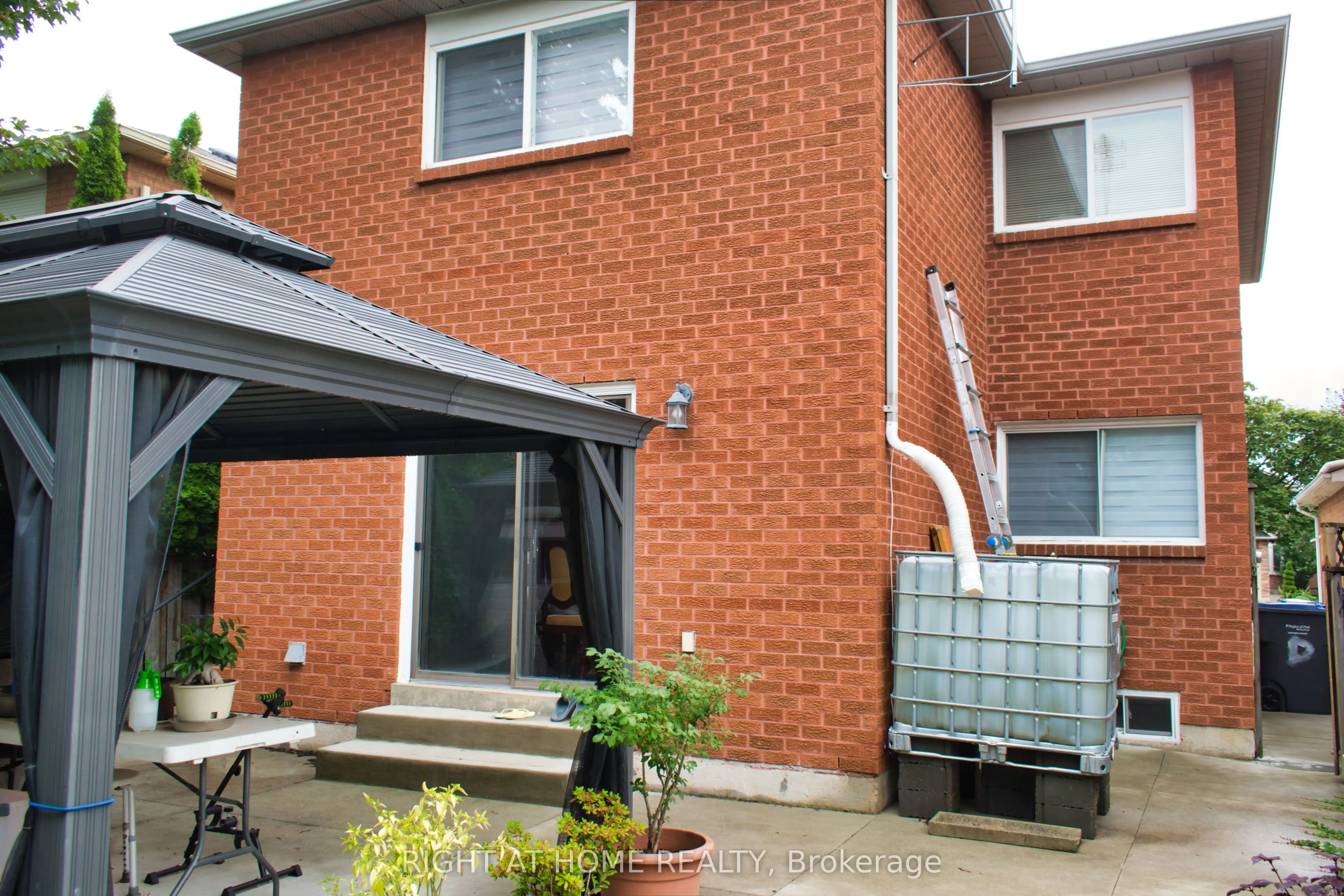 3310 Greenbelt Crescent