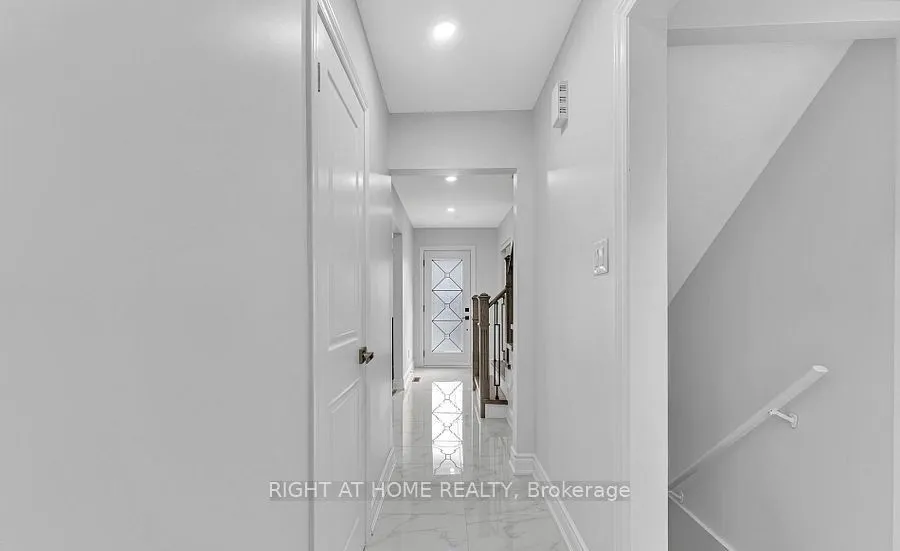3365 Masthead Crescent