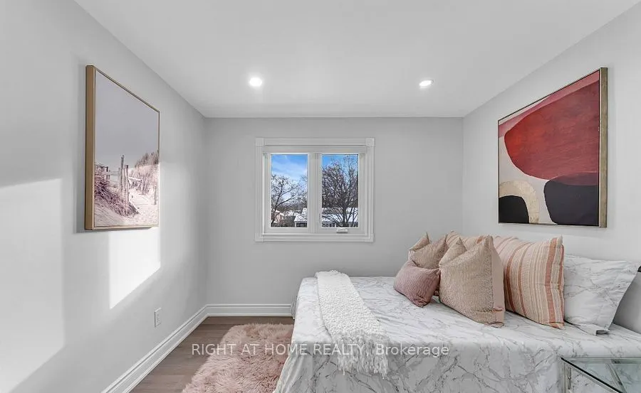 3365 Masthead Crescent