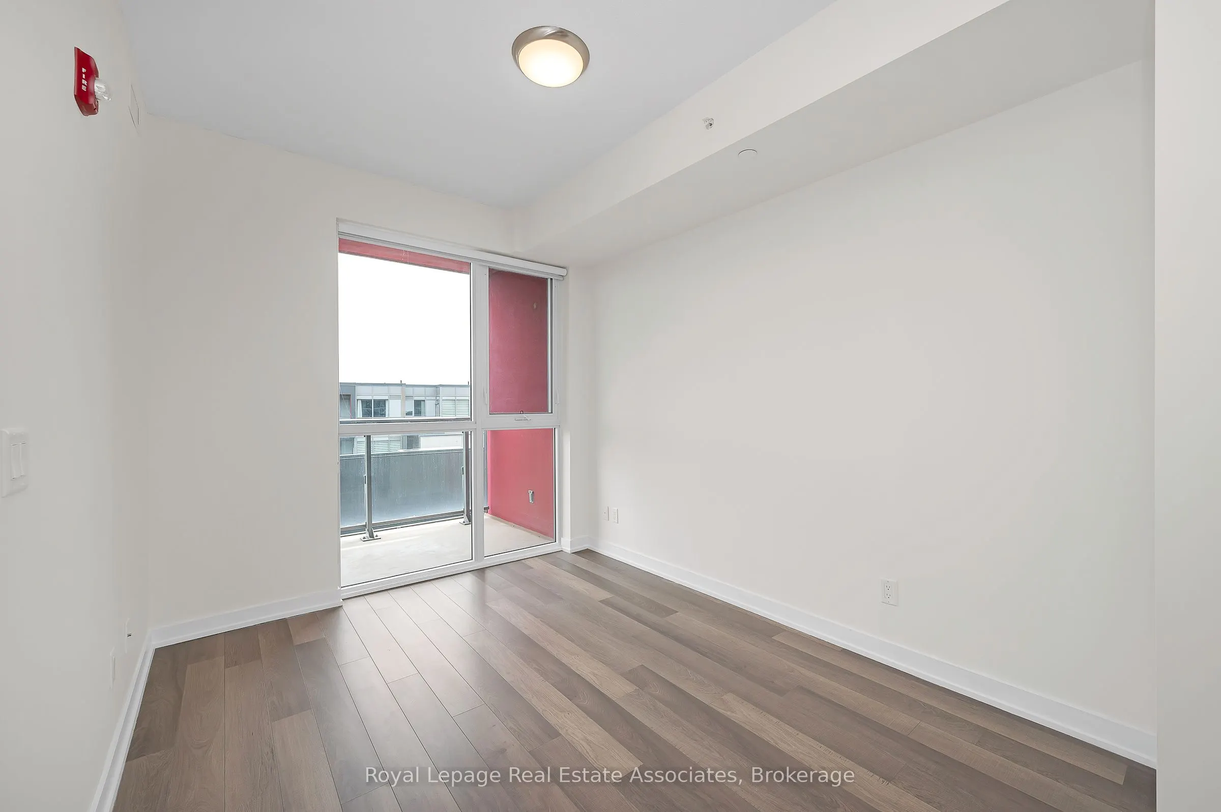 5240 Dundas Street, #B412