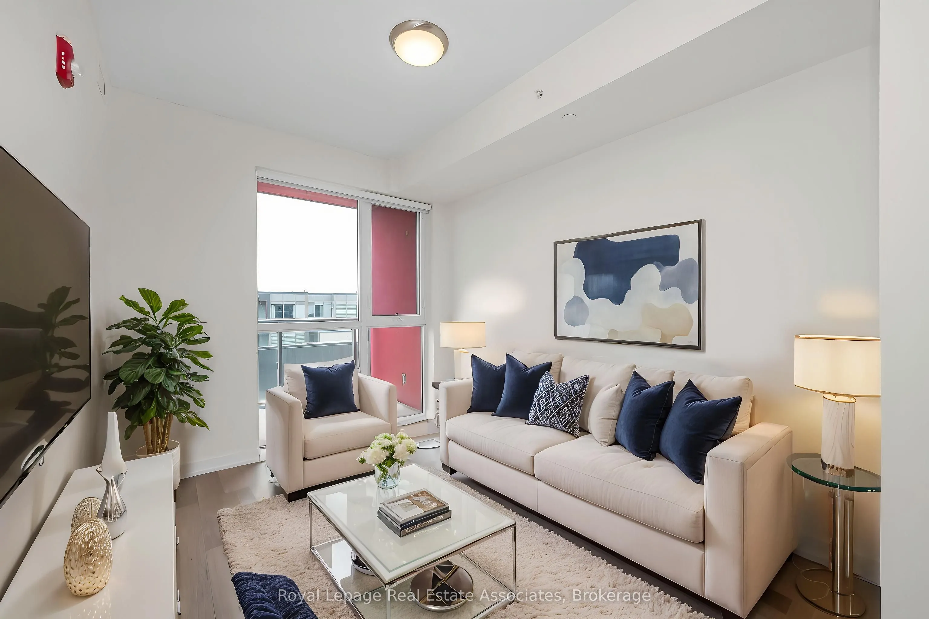 5240 Dundas Street, #B412
