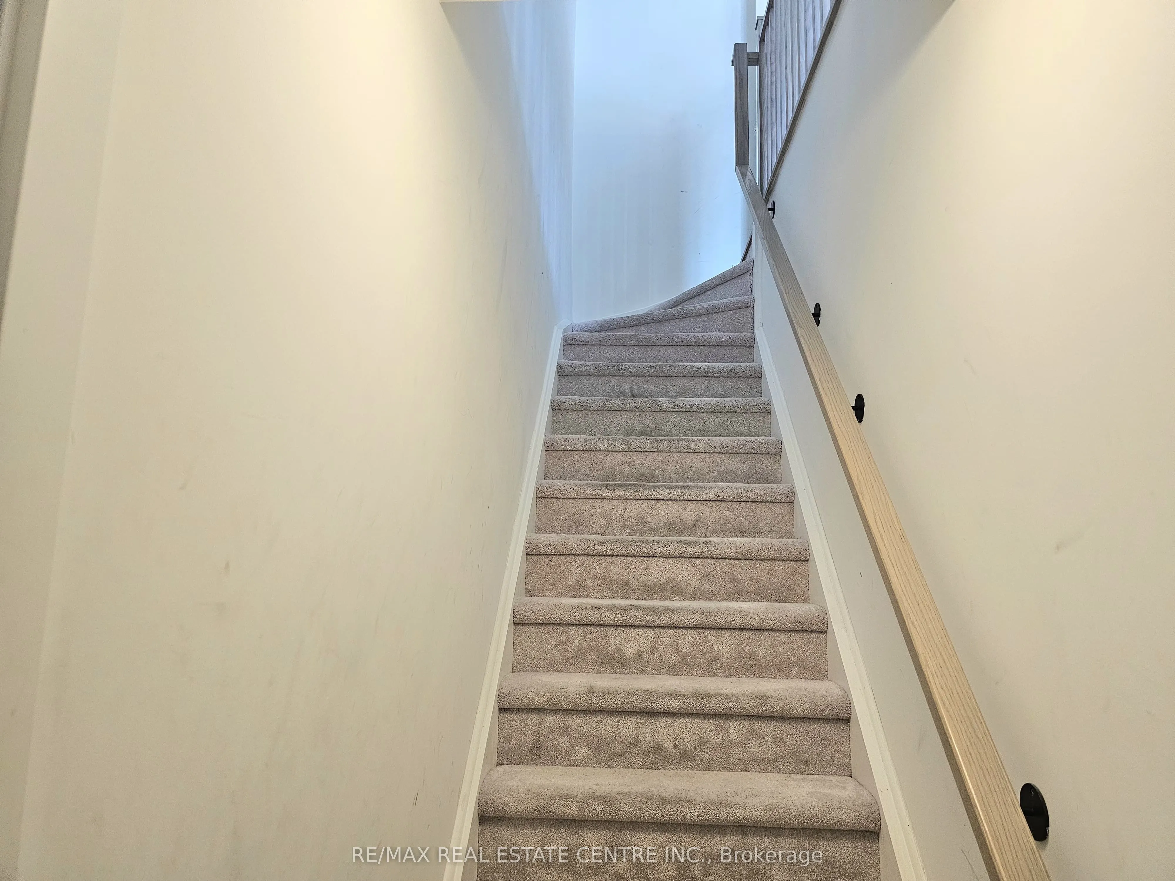 4017 Hickory Drive, #7