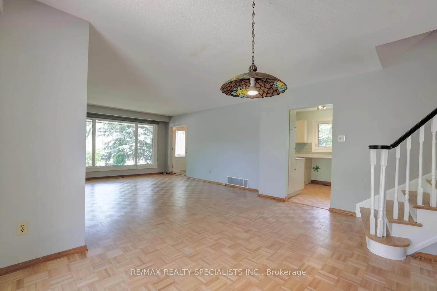 2202 Thorn Lodge Drive