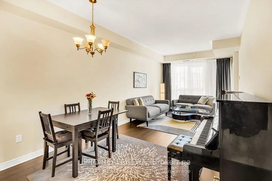 216 Oak Park Boulevard, #420