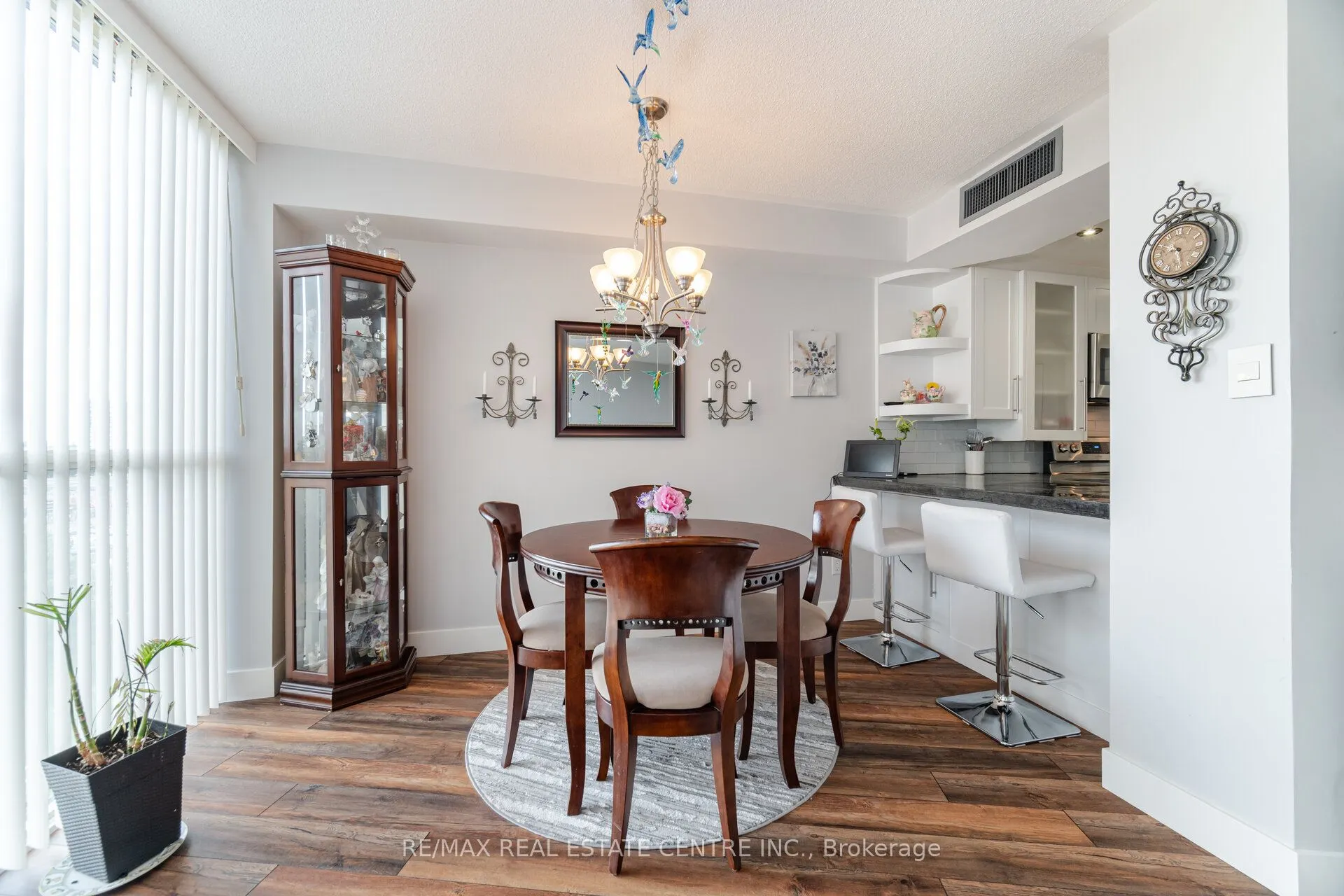 1360 Rathburn Road E, #705