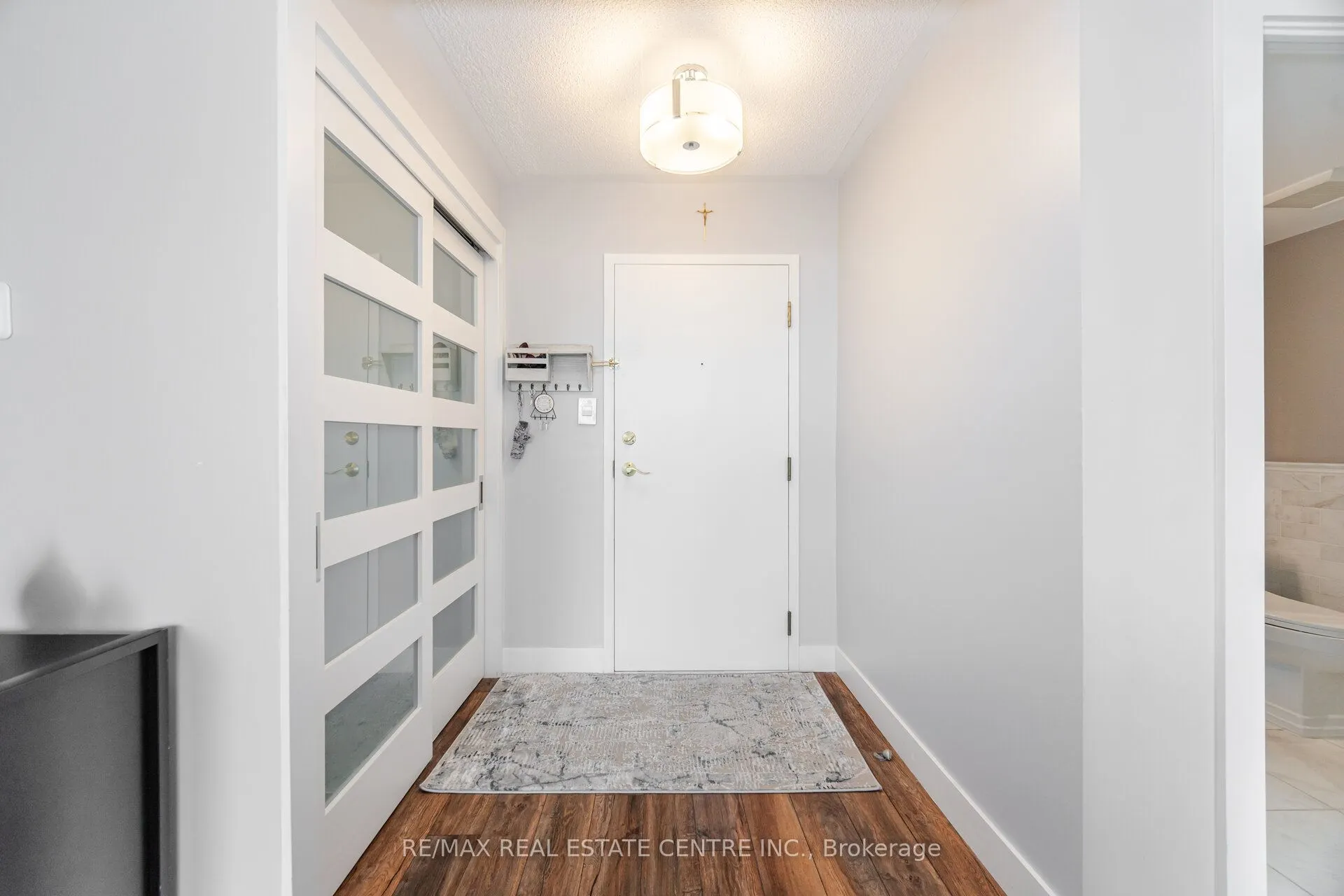 1360 Rathburn Road E, #705