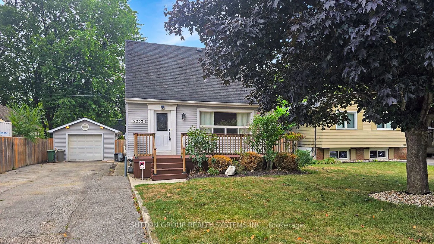 2232 Queensway Drive
