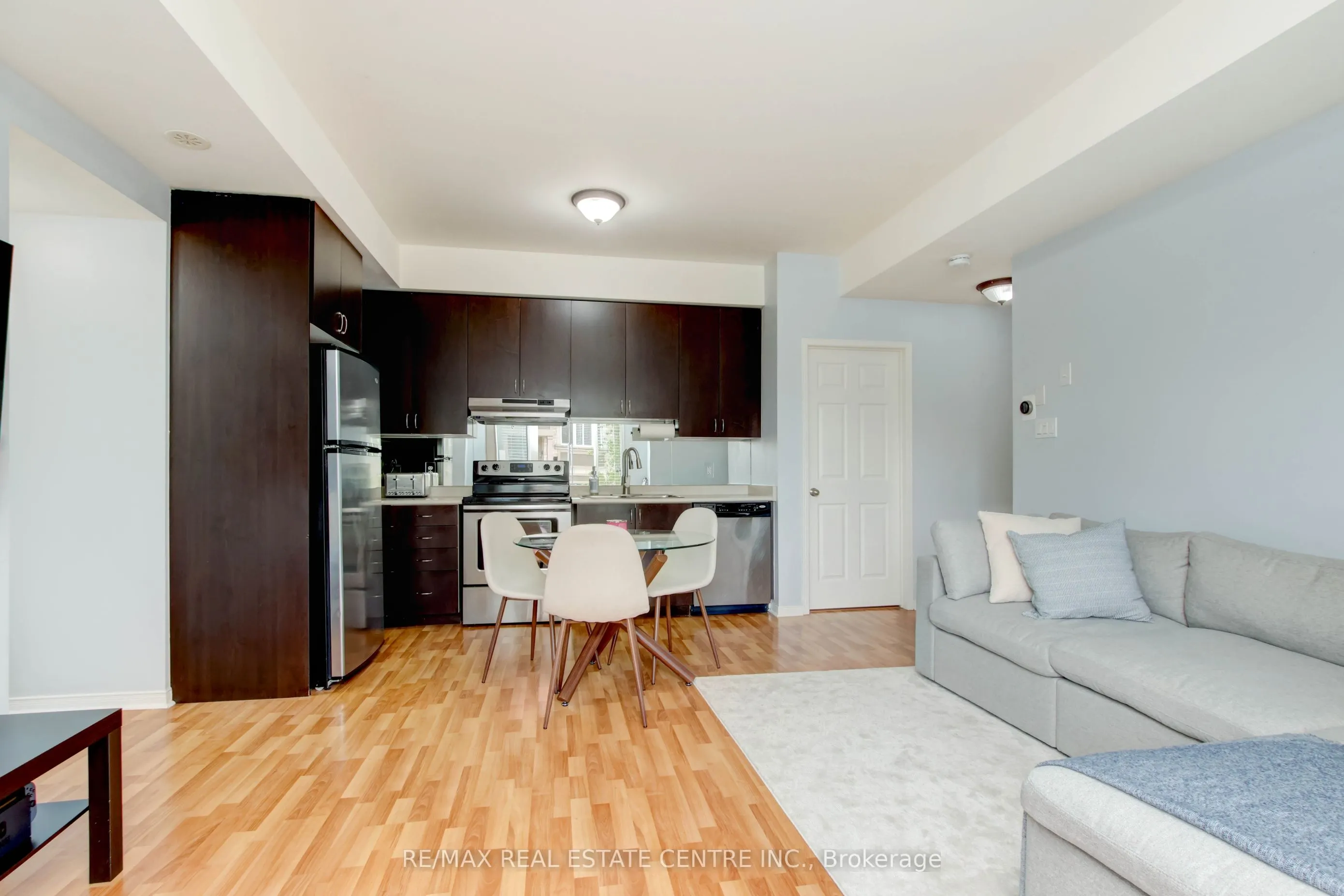 3050 Erin Centre Boulevard, #190