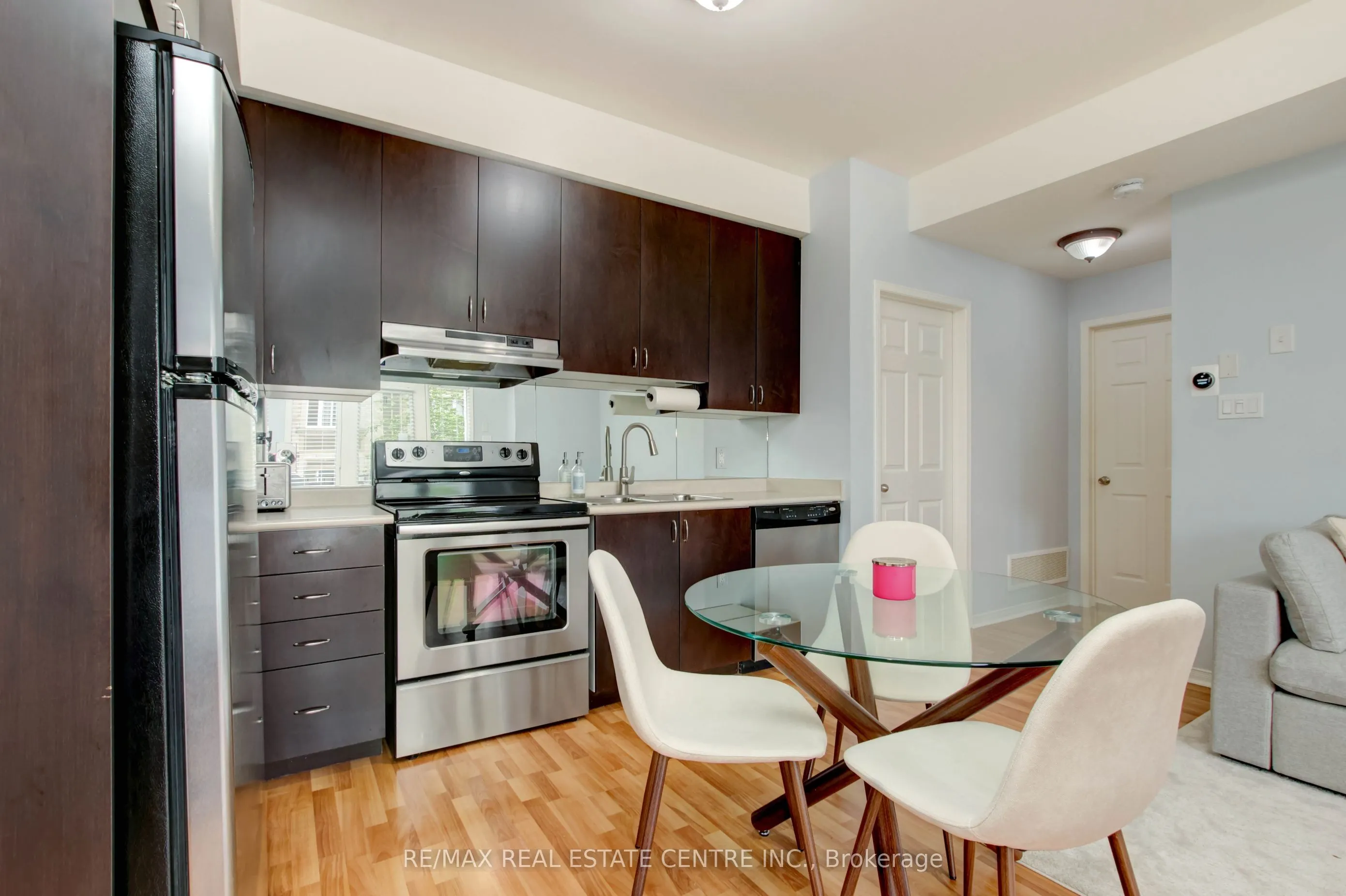 3050 Erin Centre Boulevard, #190