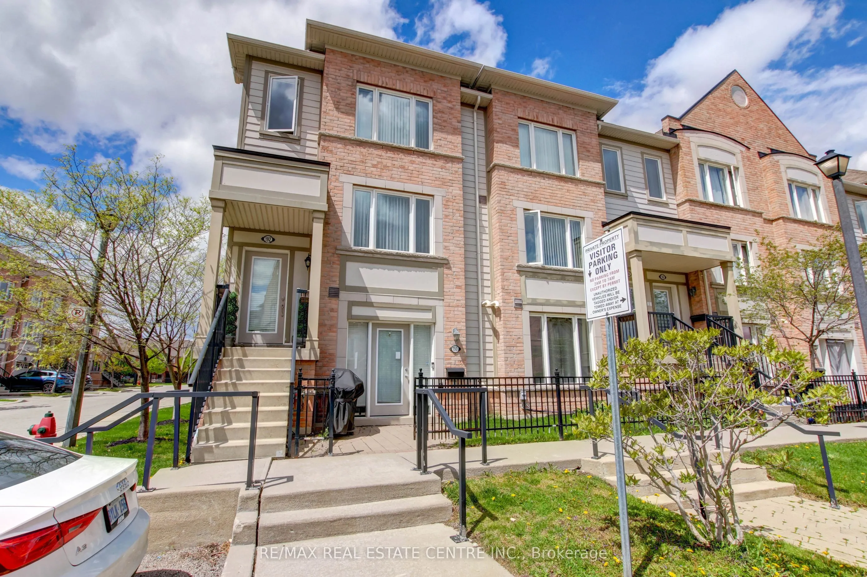 3050 Erin Centre Boulevard, #190