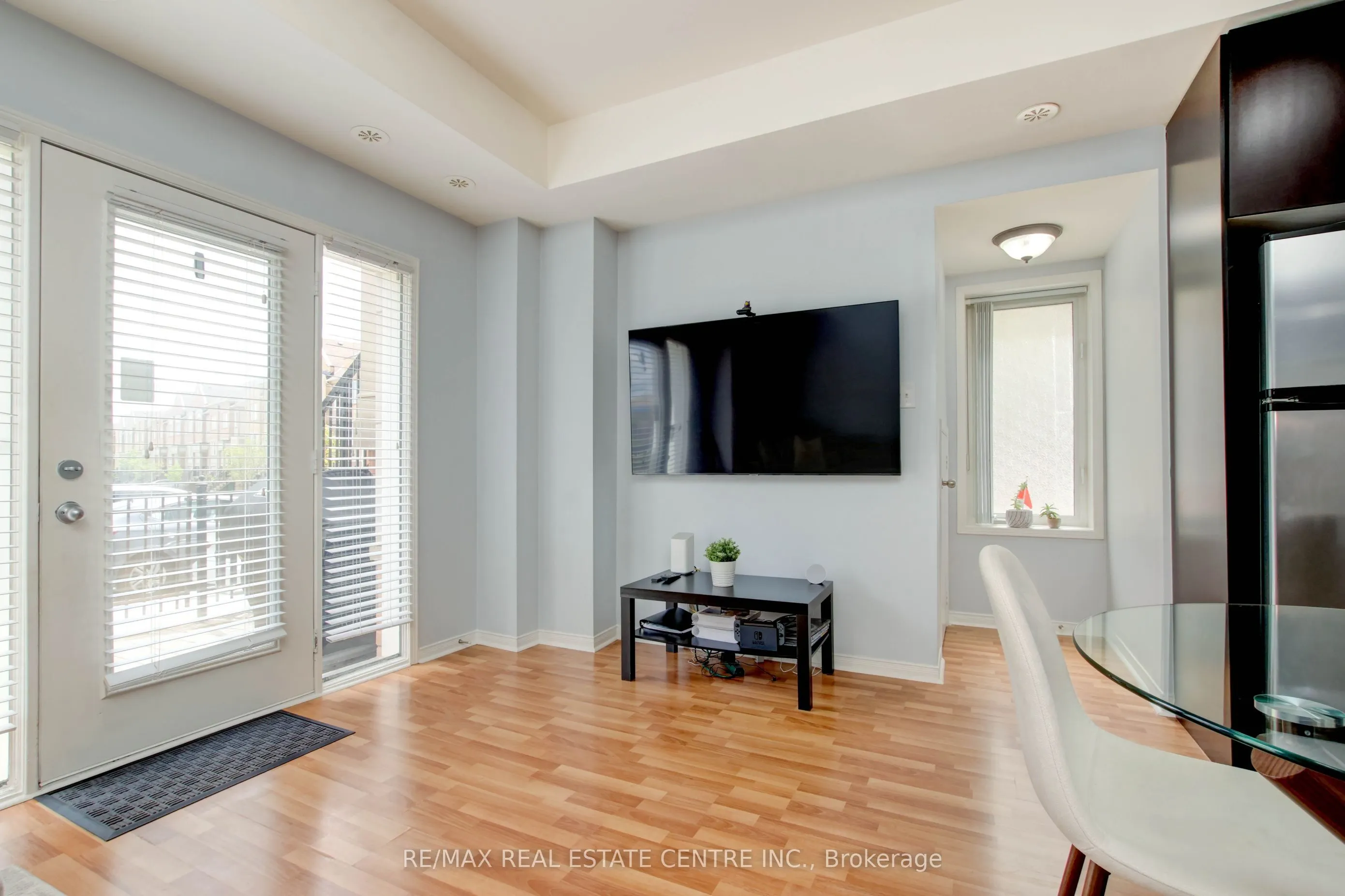3050 Erin Centre Boulevard, #190