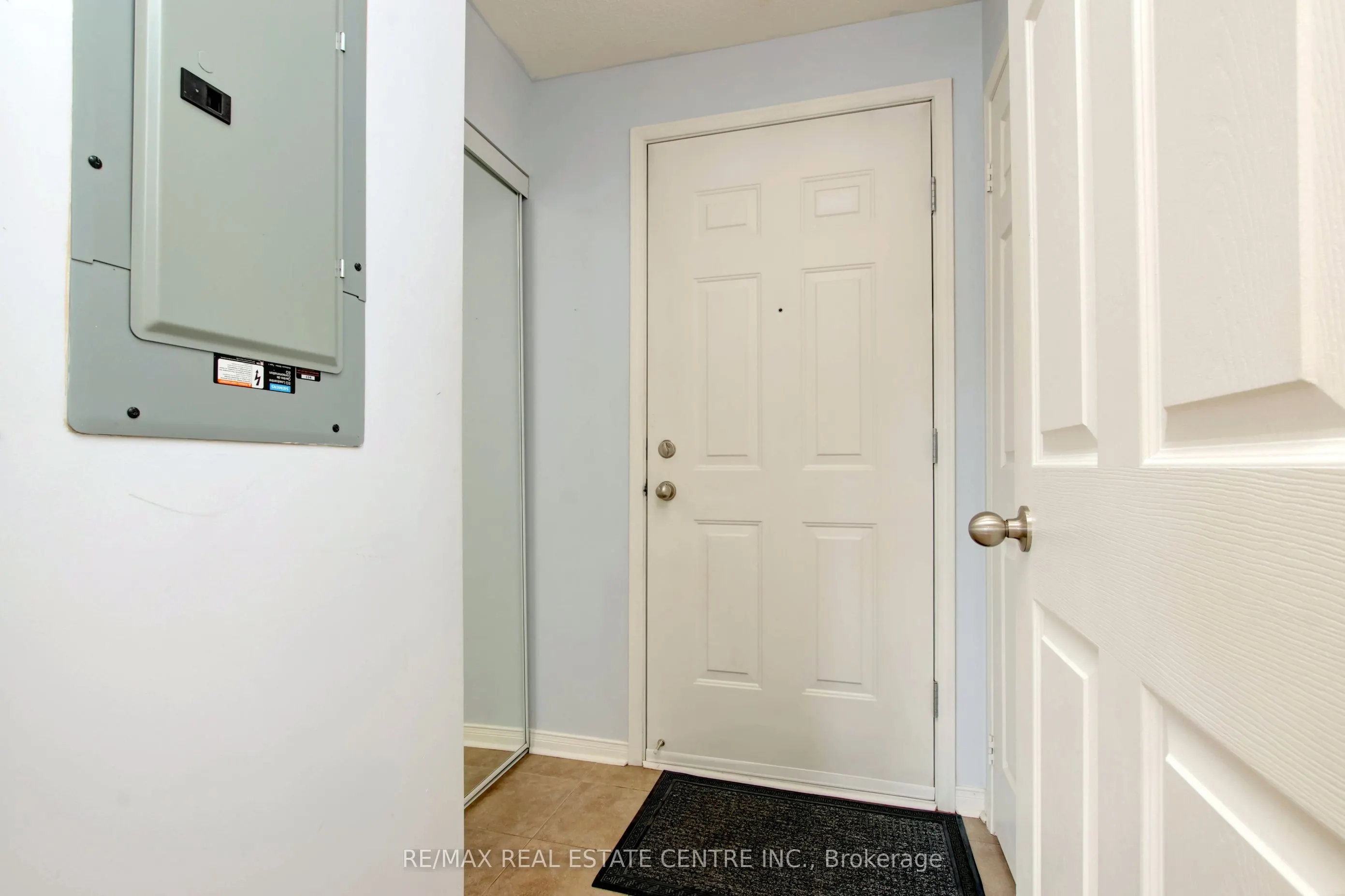3050 Erin Centre Boulevard, #190