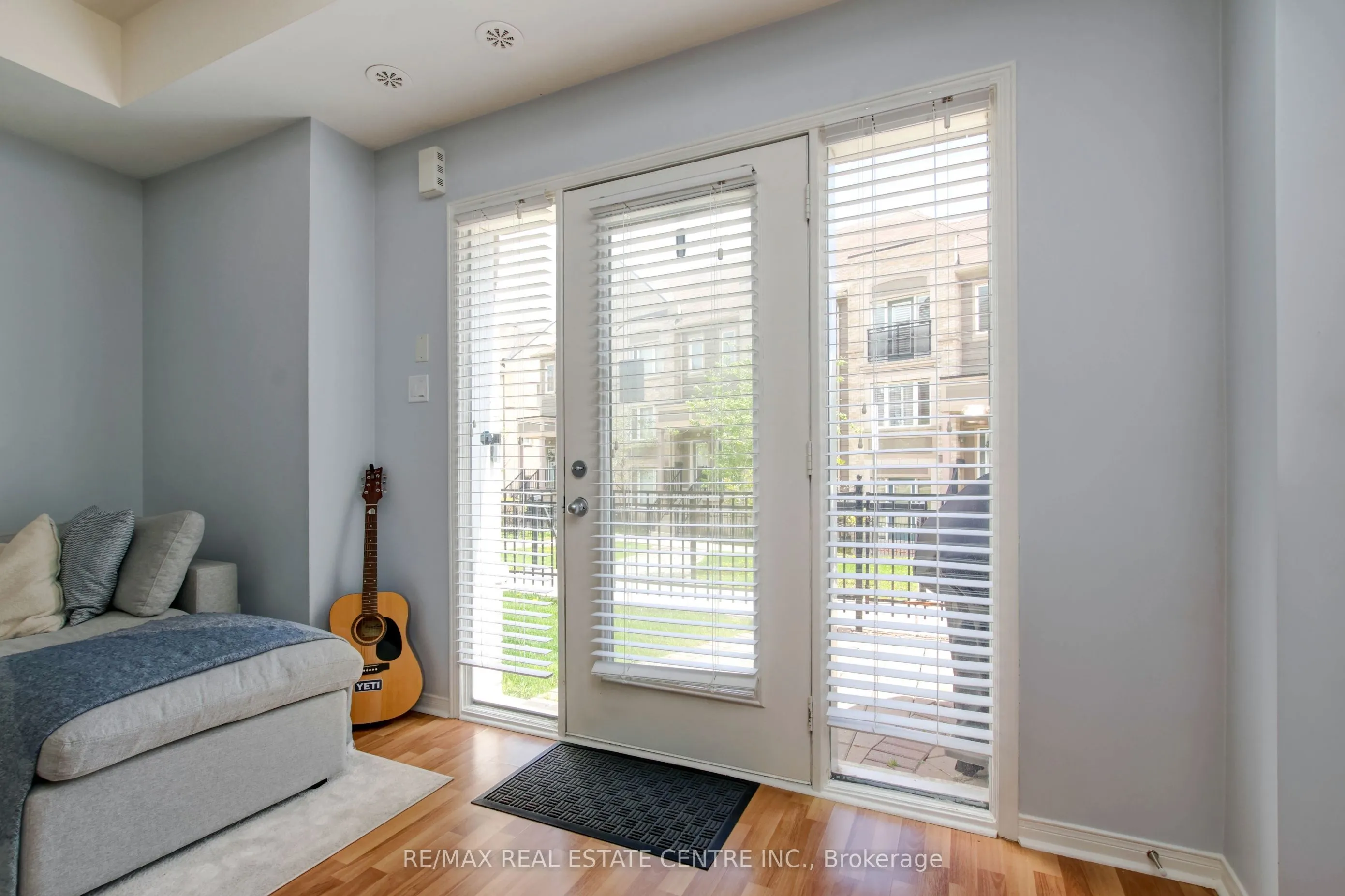 3050 Erin Centre Boulevard, #190