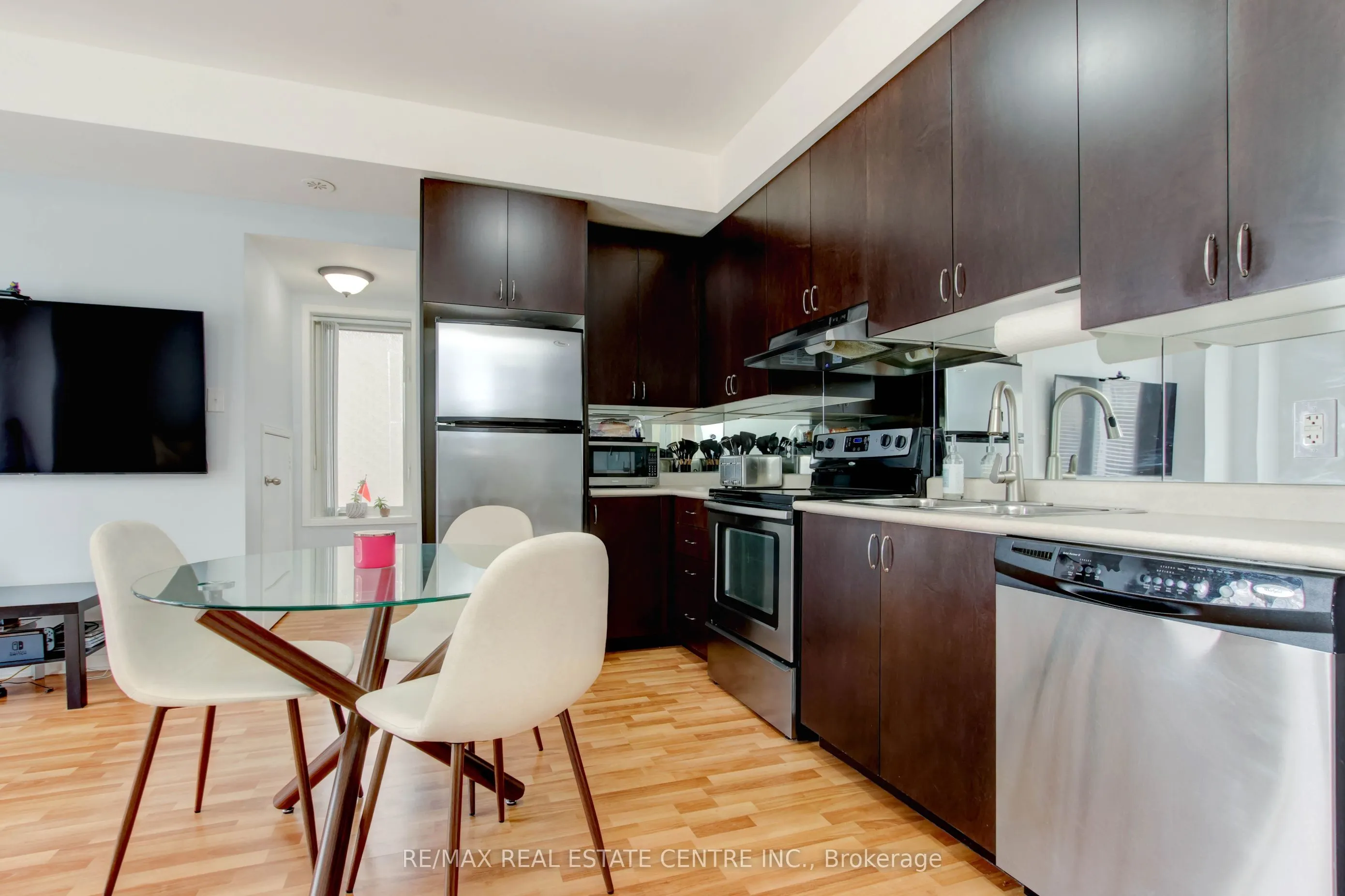 3050 Erin Centre Boulevard, #190