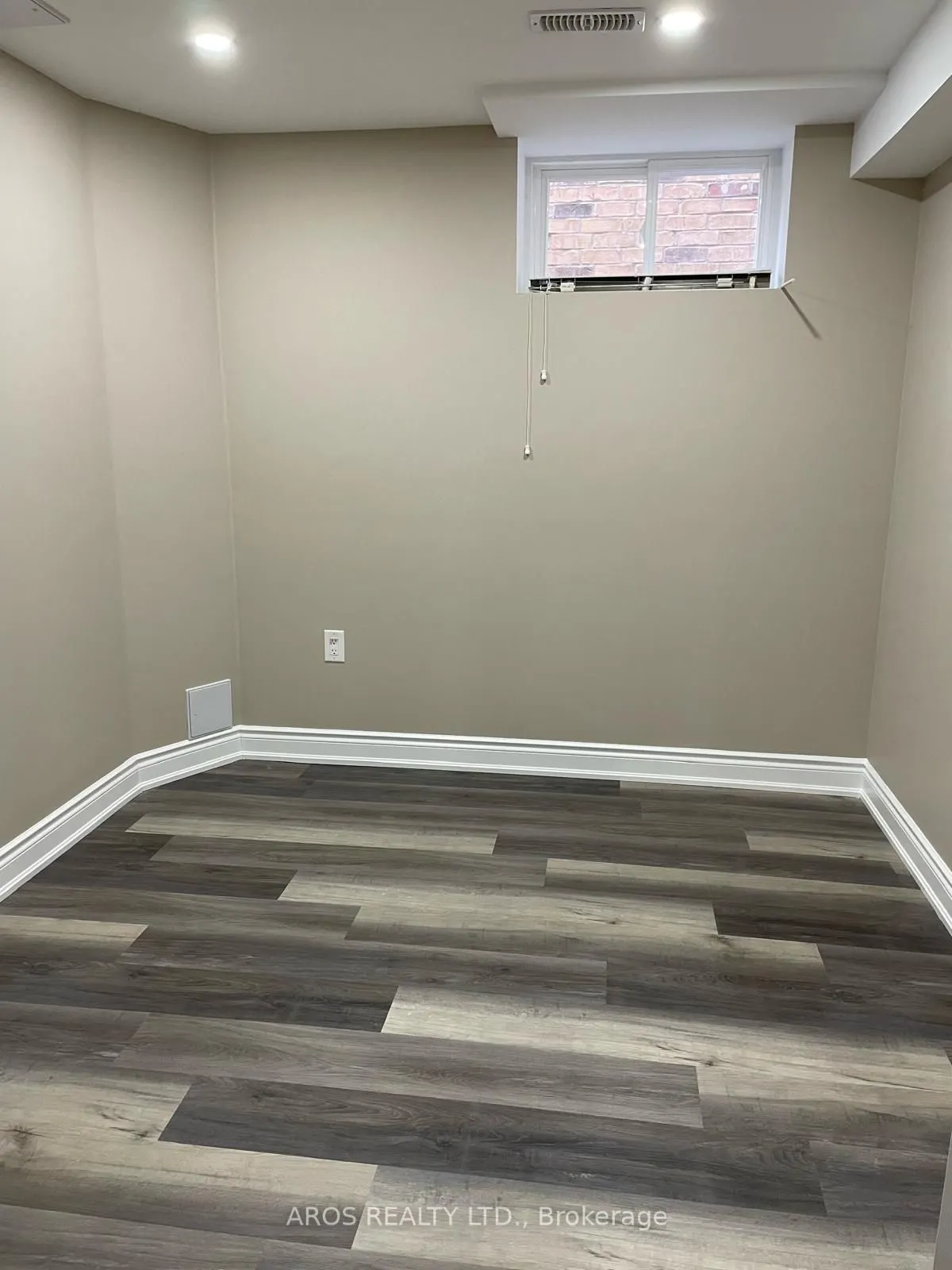 469 Dougall Avenue, #Basement