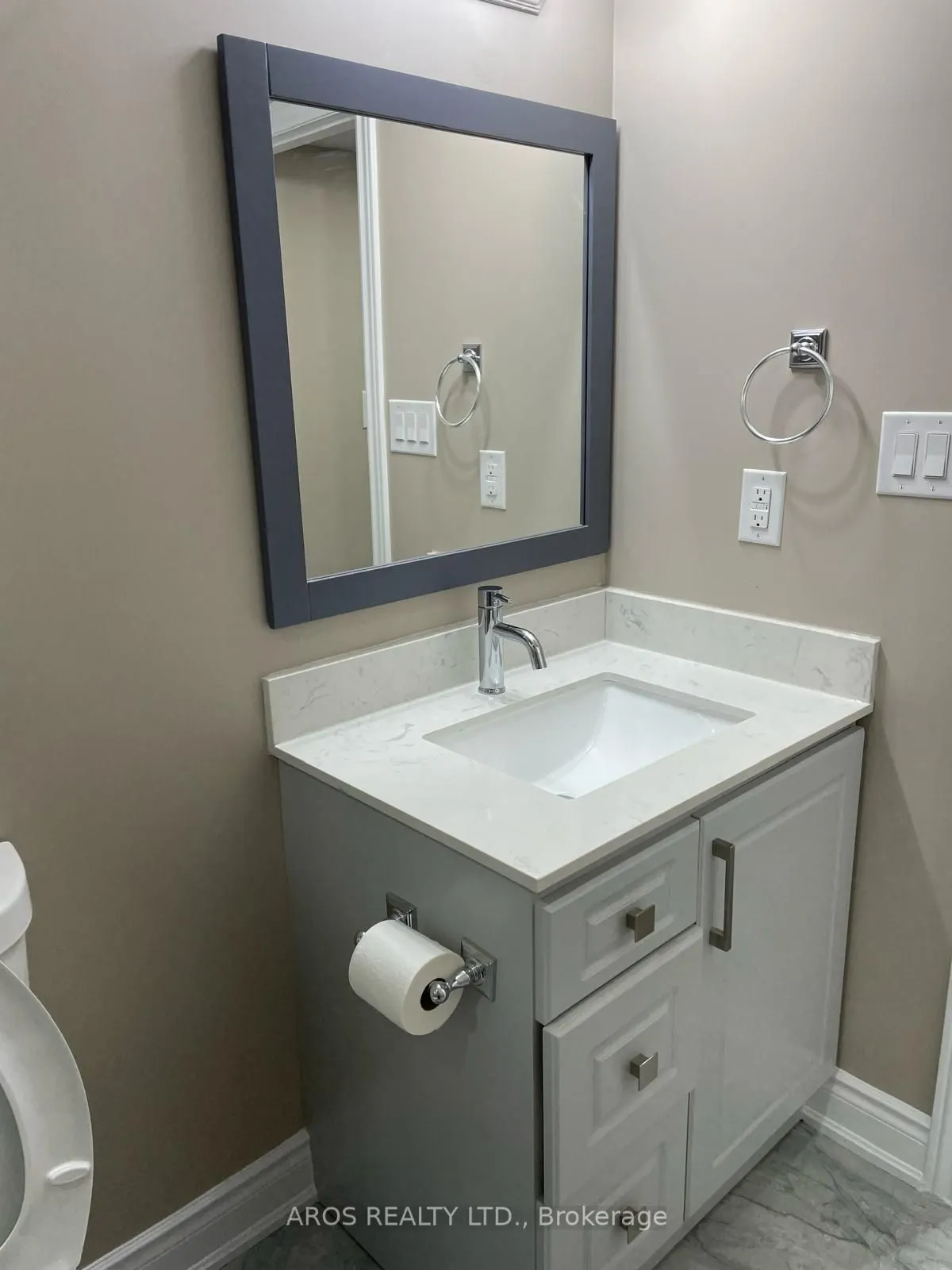 469 Dougall Avenue, #Basement