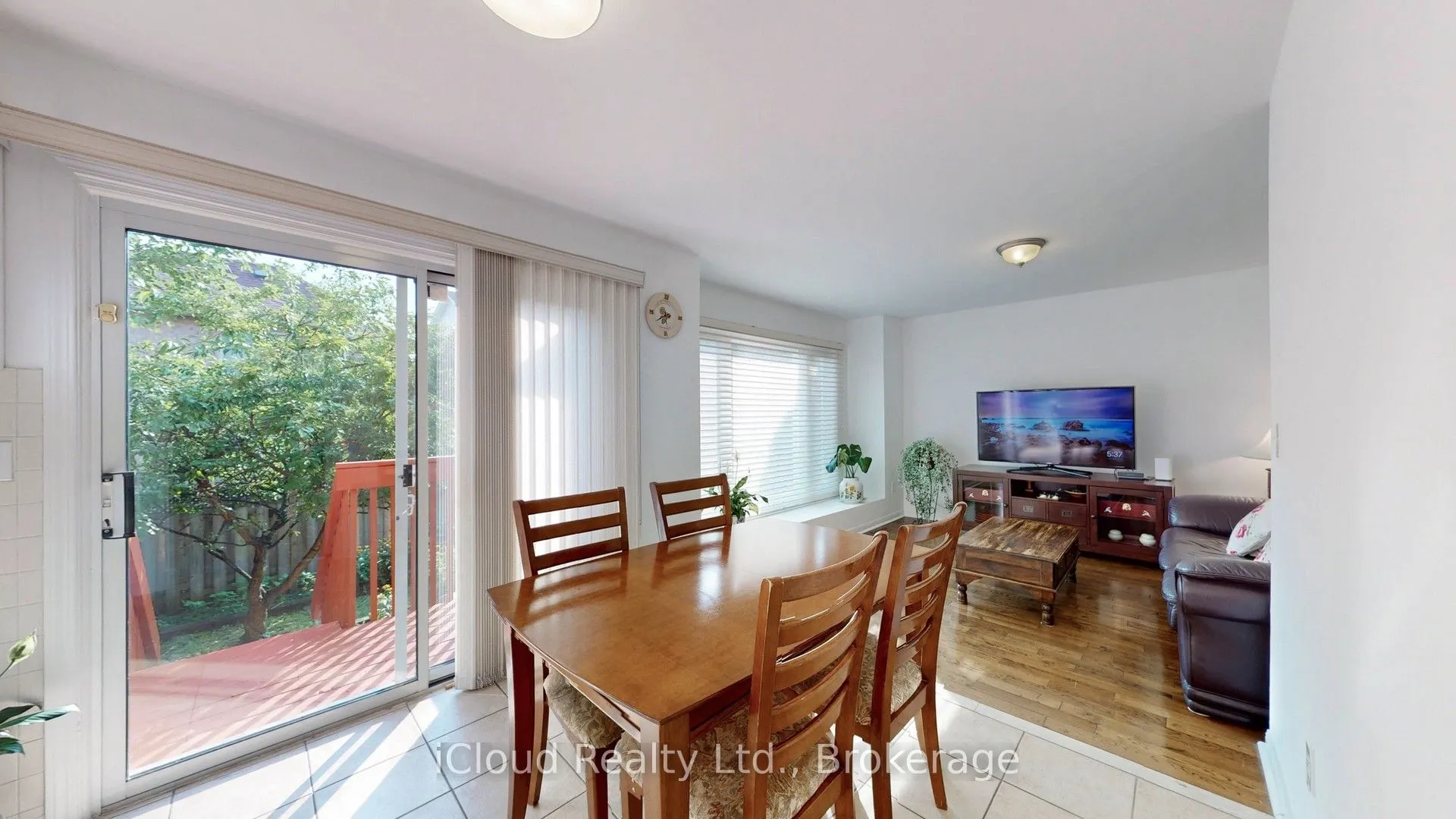 3158 Rock Harbour Road