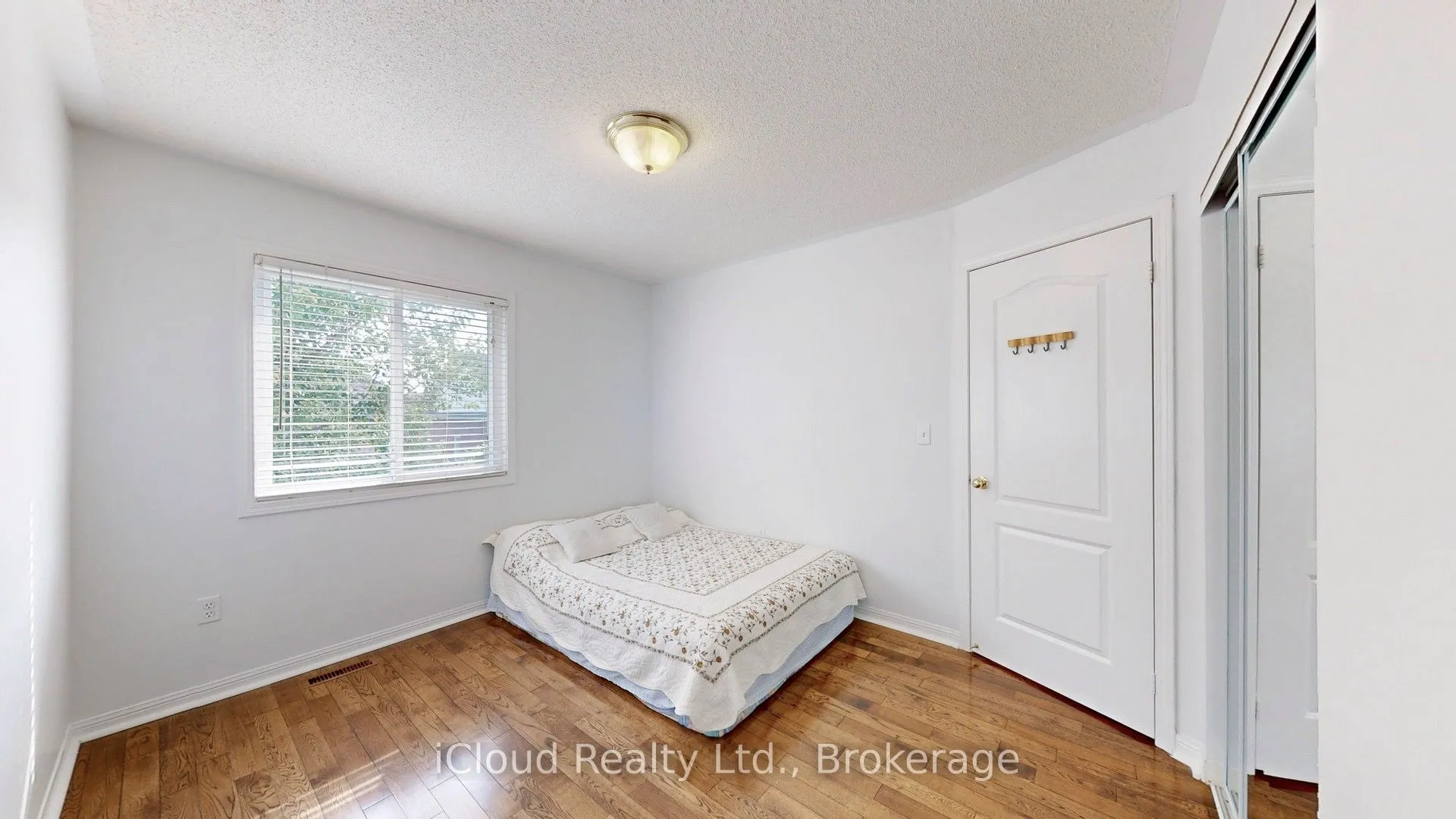 3158 Rock Harbour Road
