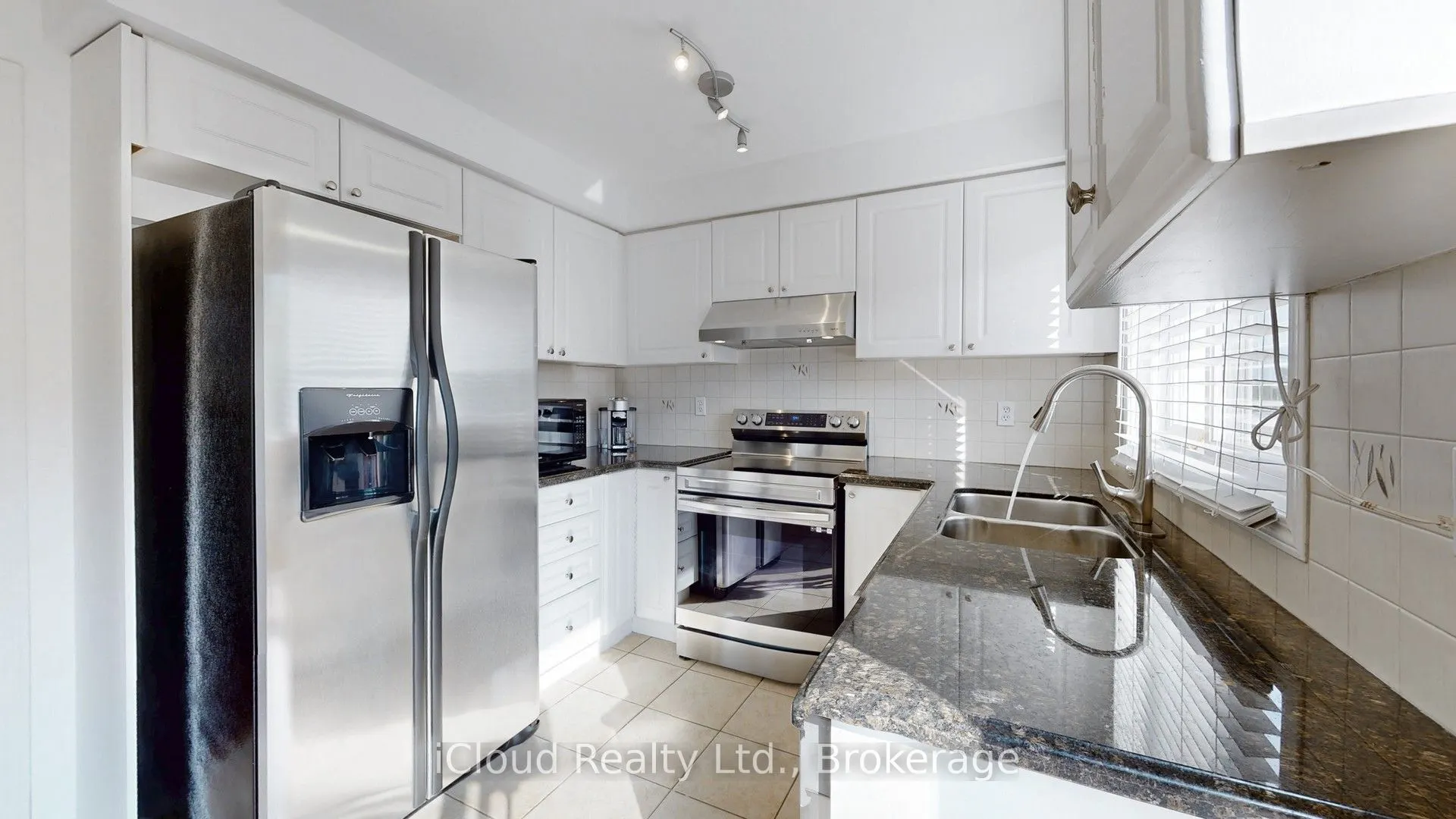 3158 Rock Harbour Road