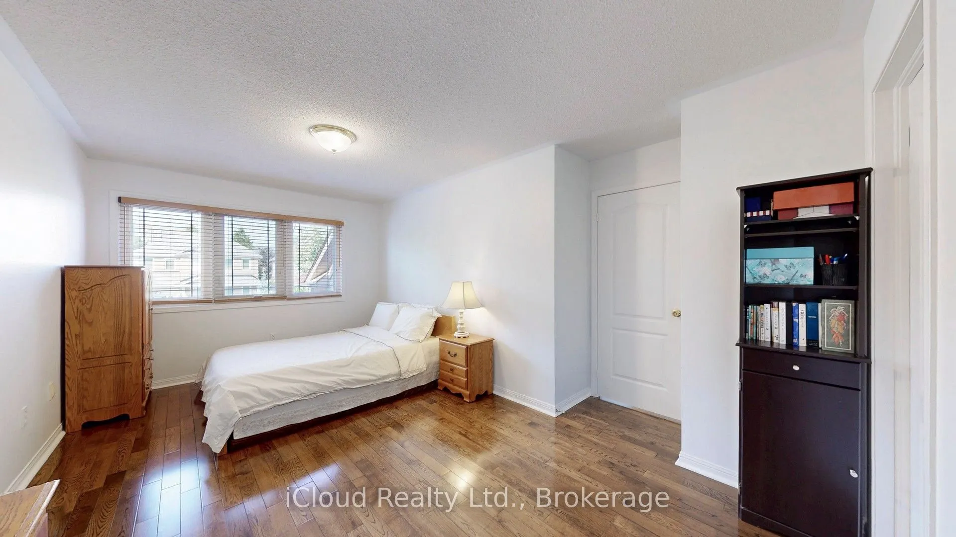 3158 Rock Harbour Road