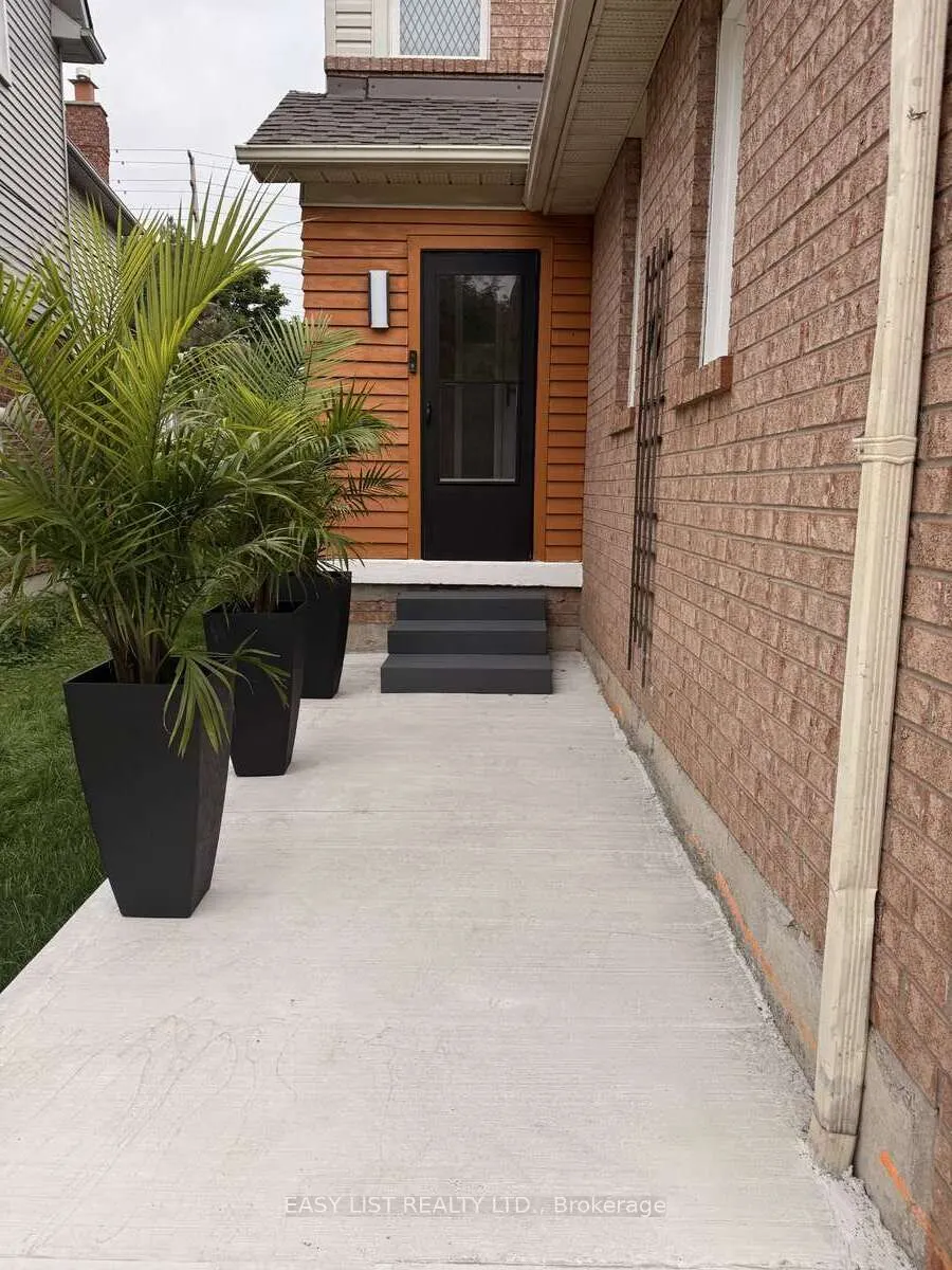 2993 Gulfstream Way