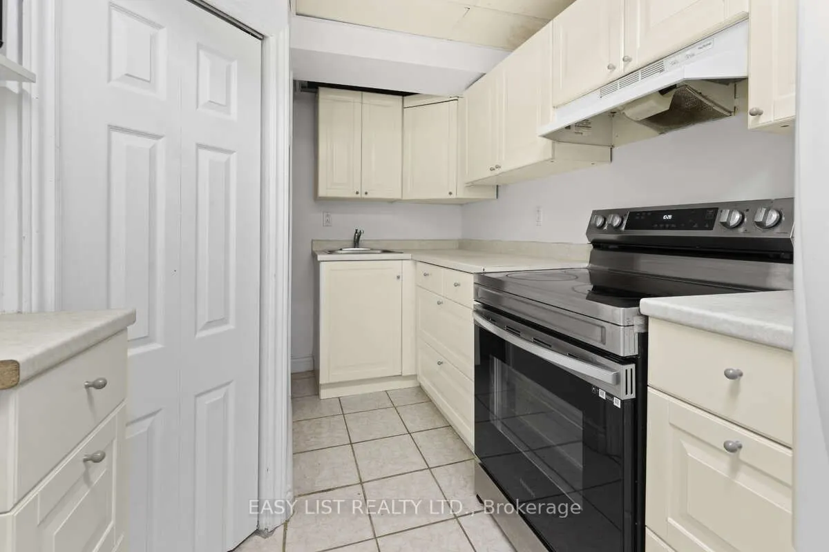 2993 Gulfstream Way