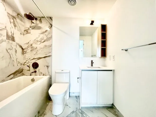 1100 Sheppard Avenue W, #821