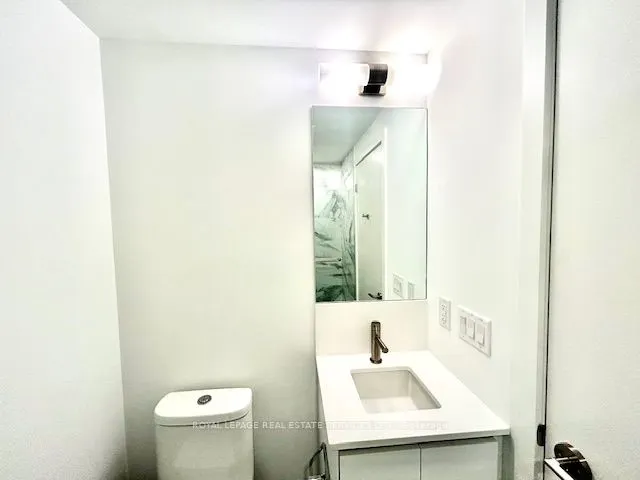 1100 Sheppard Avenue W, #821