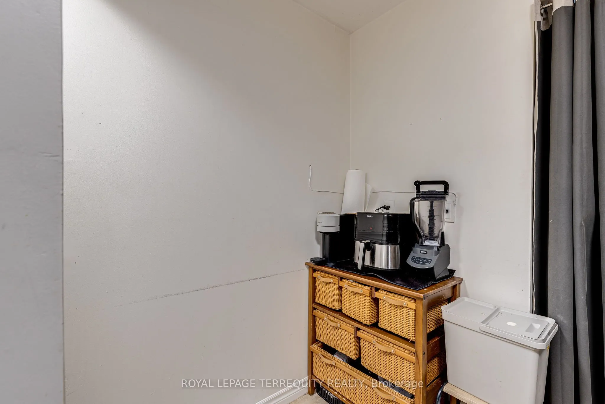 155 Hillcrest Avenue, #712