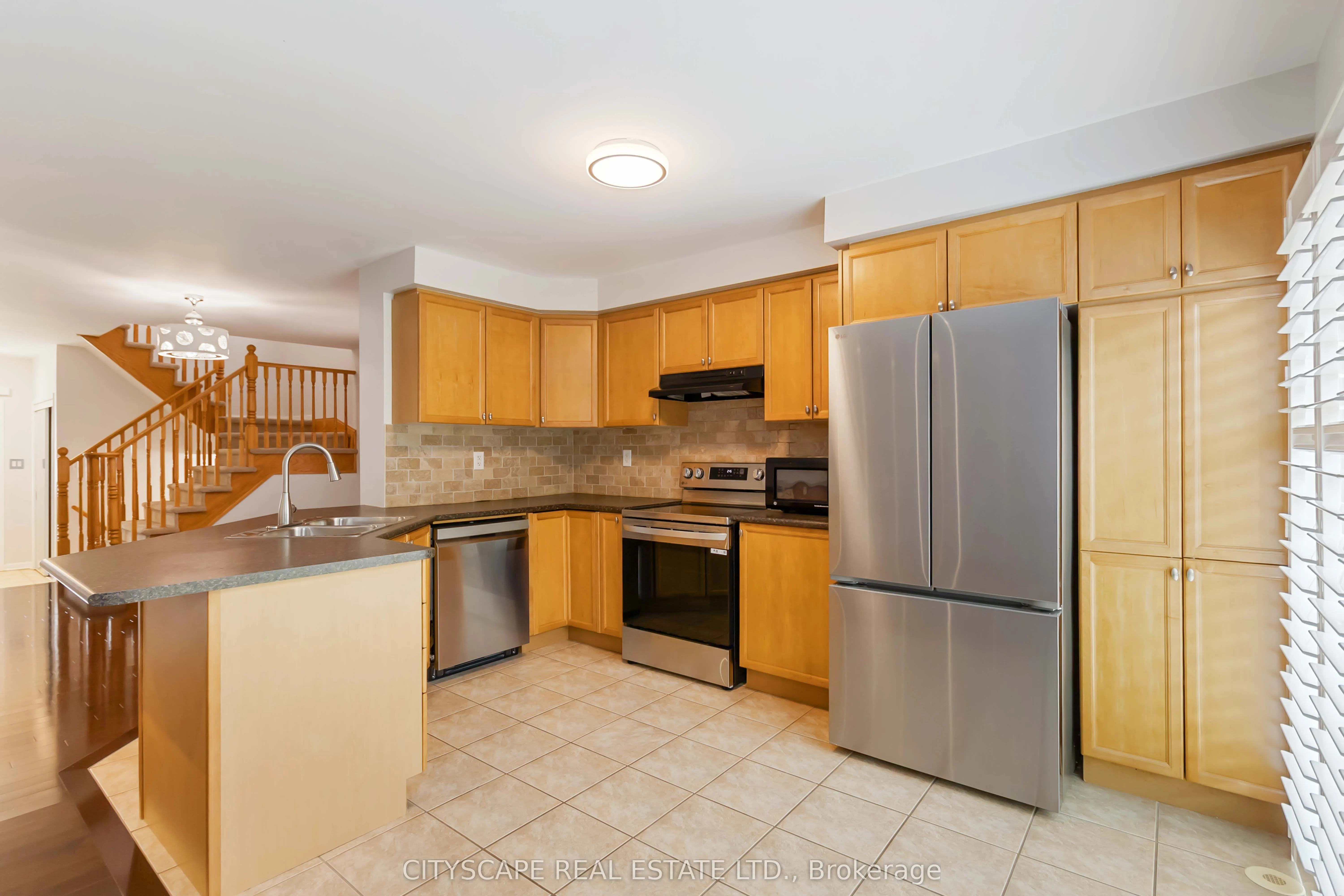 256 Whetham Heights