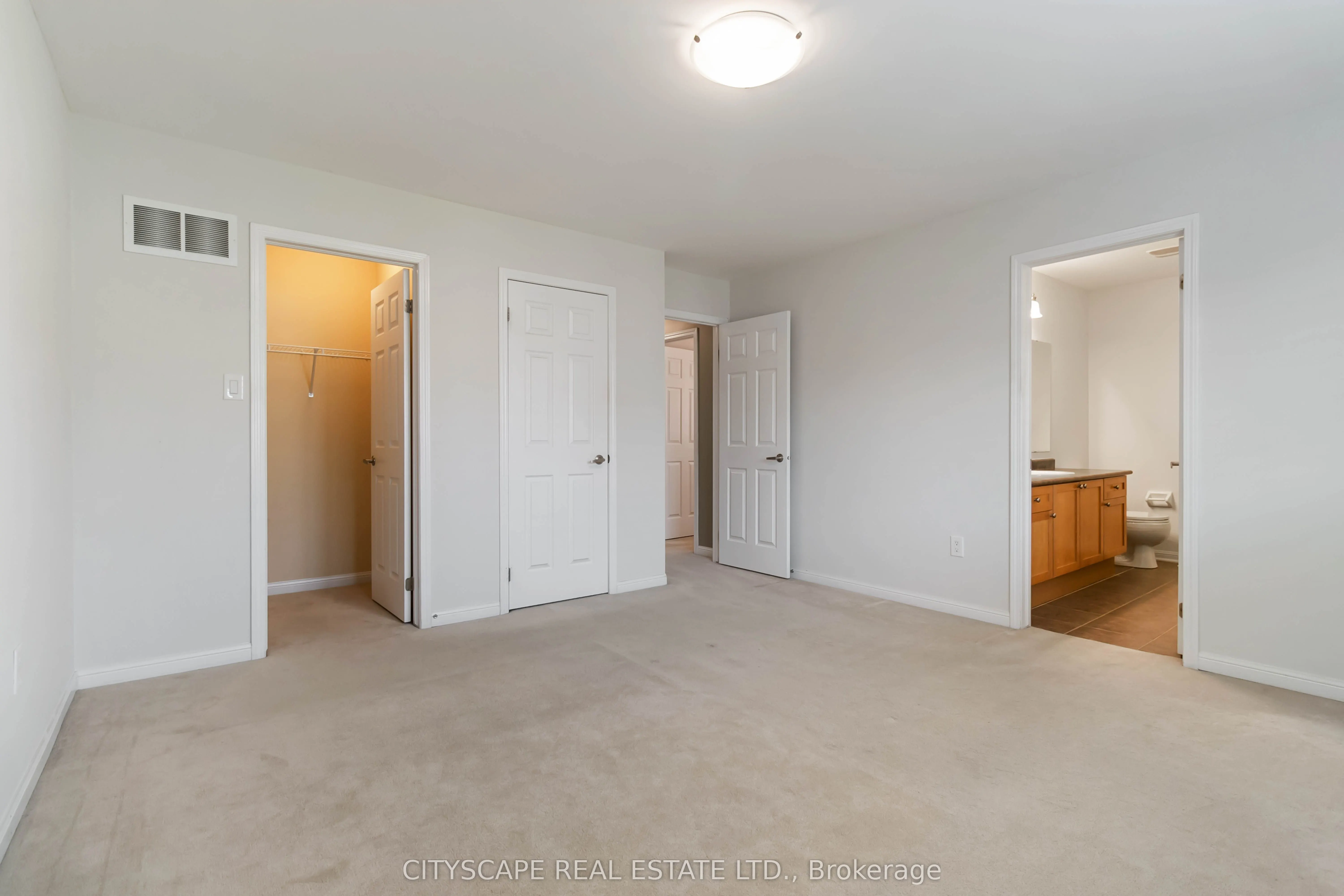 256 Whetham Heights