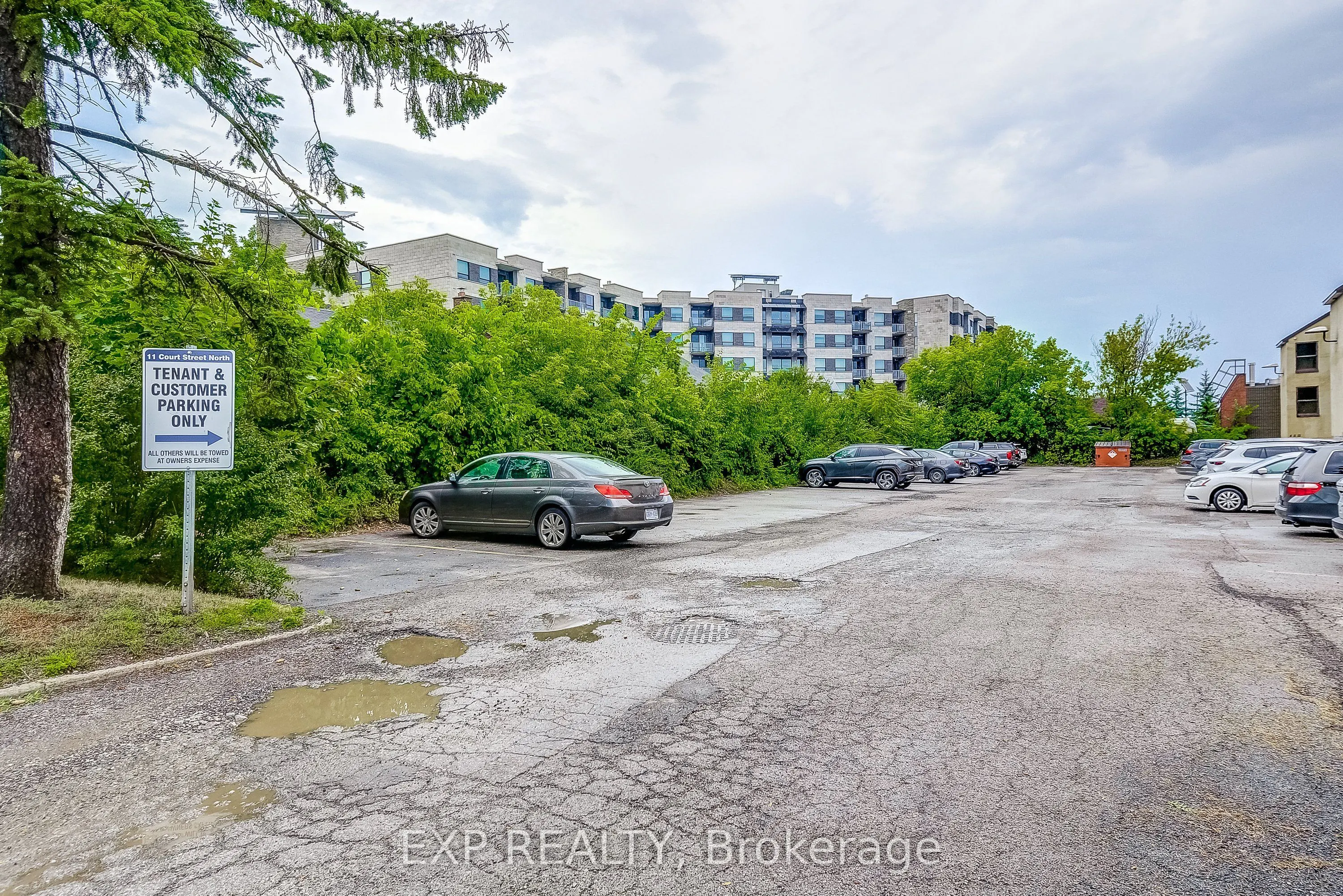11 Court Street N, #1