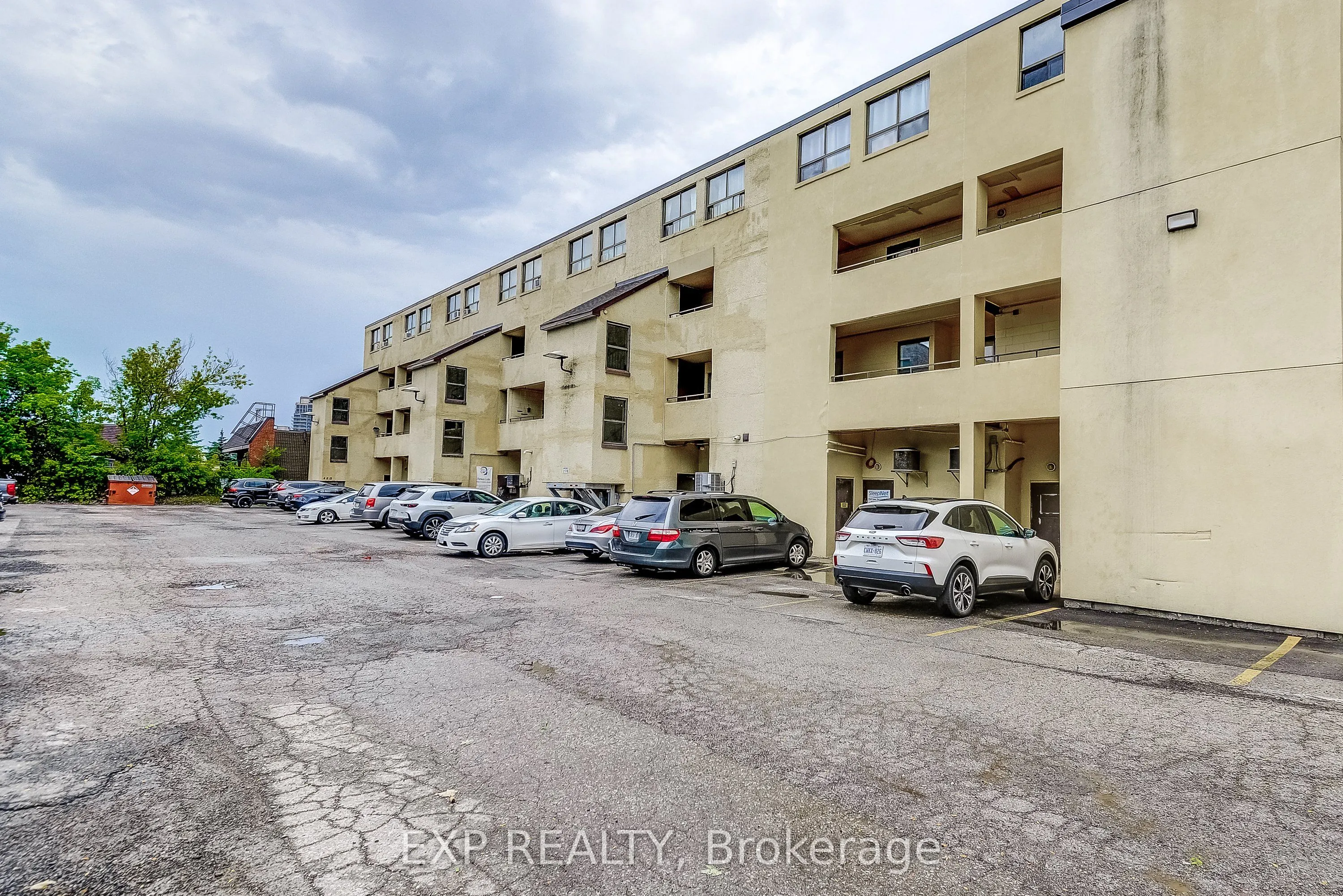 11 Court Street N, #1