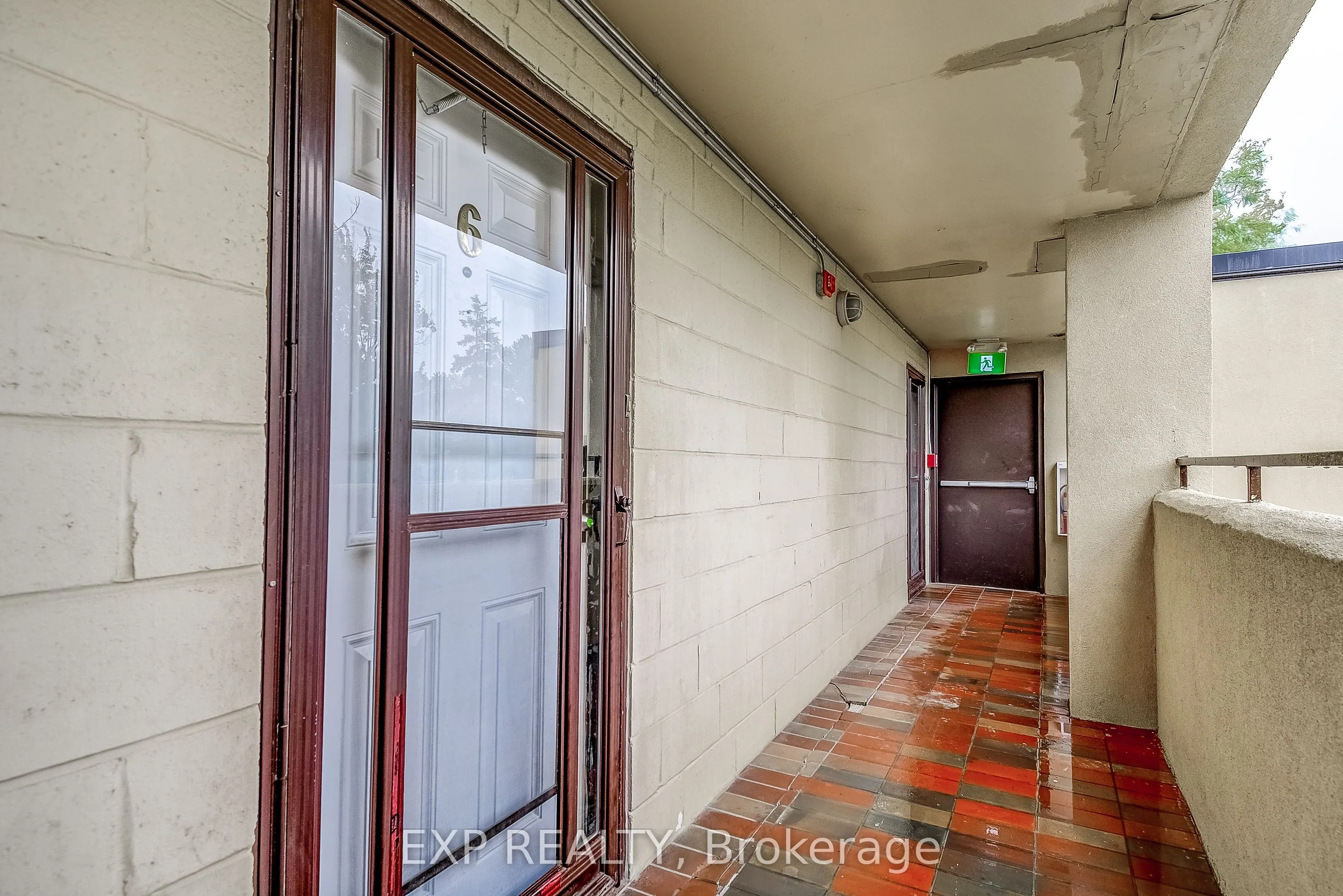 11 Court Street N, #6