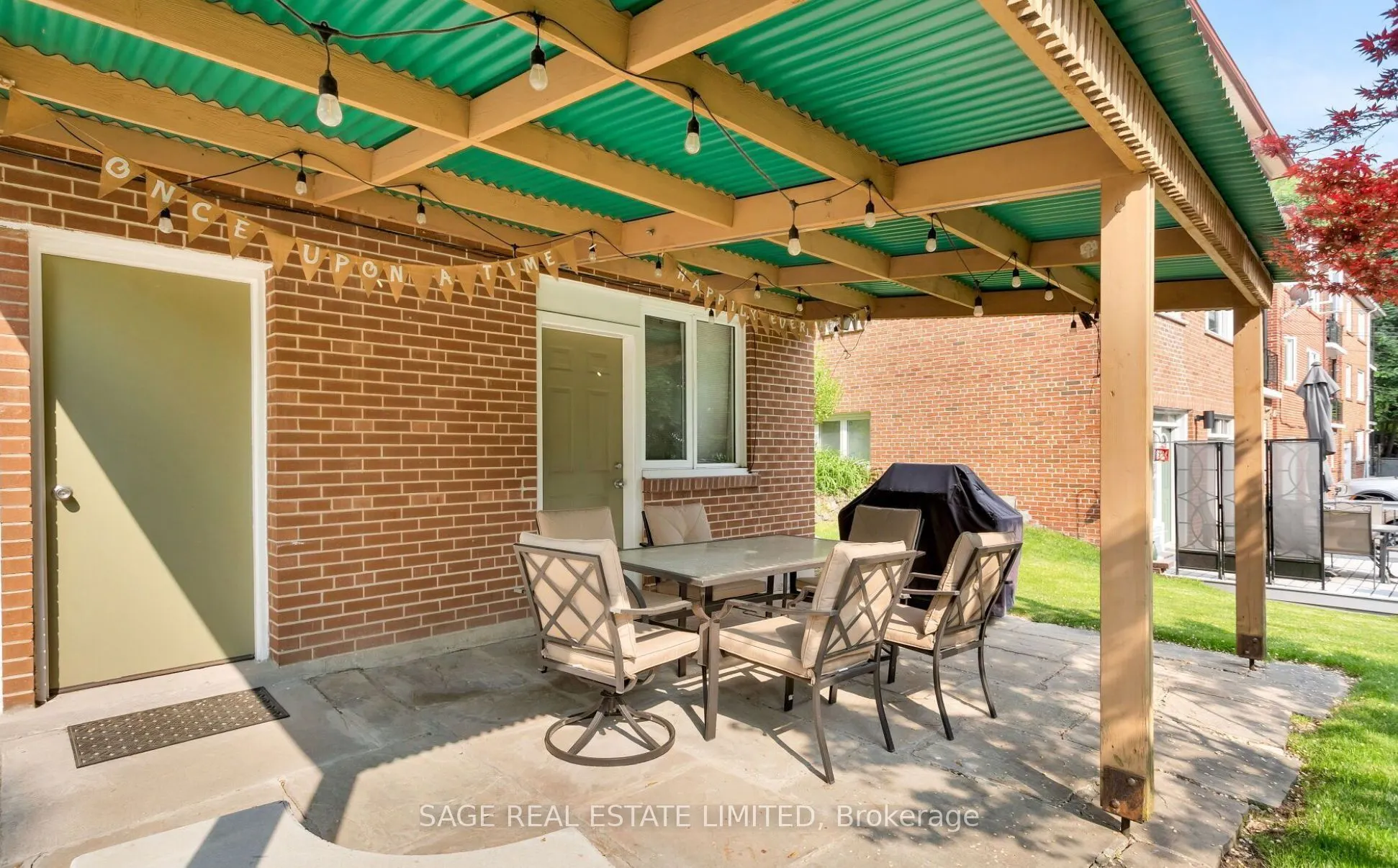 85 HARSHAW Avenue