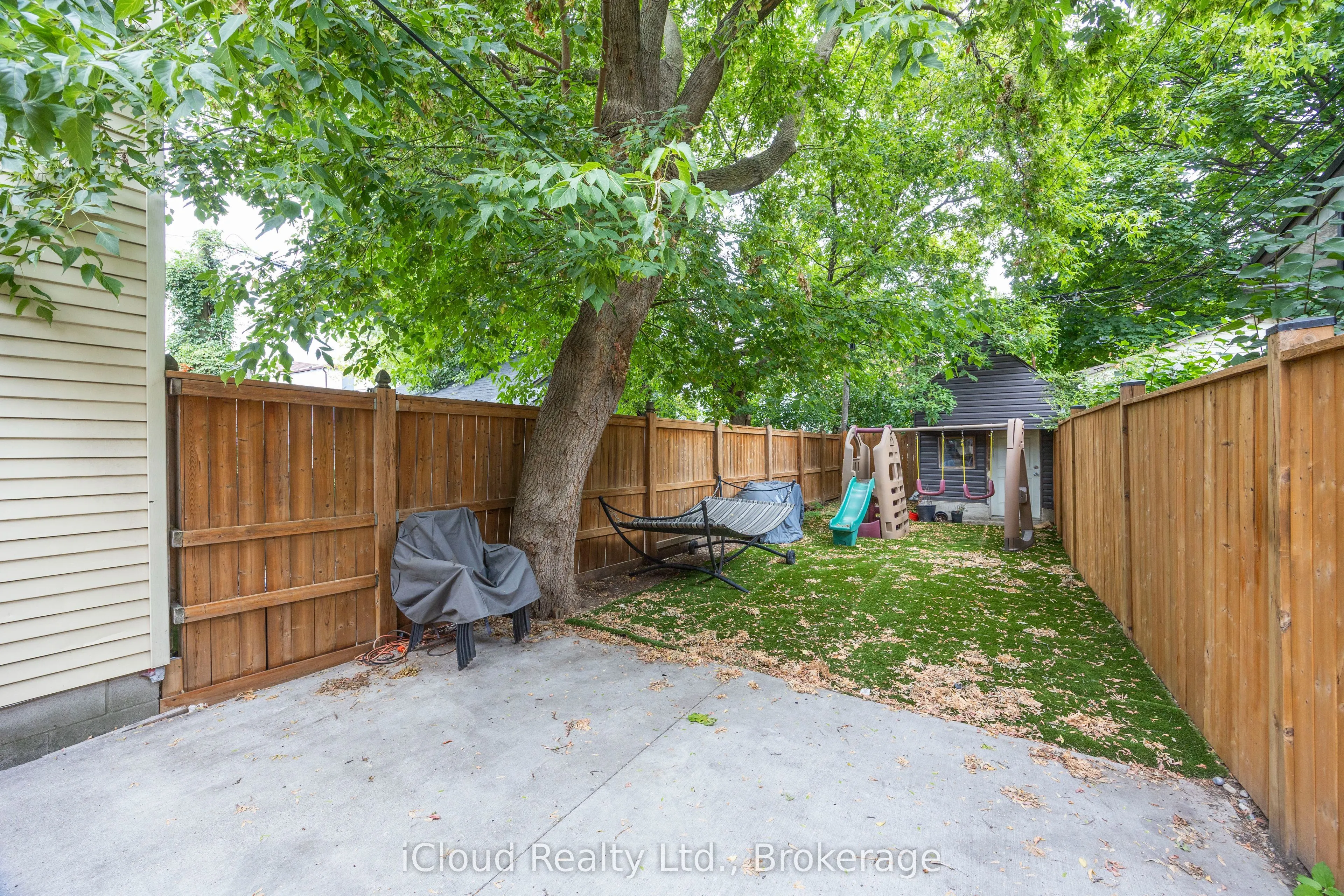 275 Blackthorn Avenue, #Upper