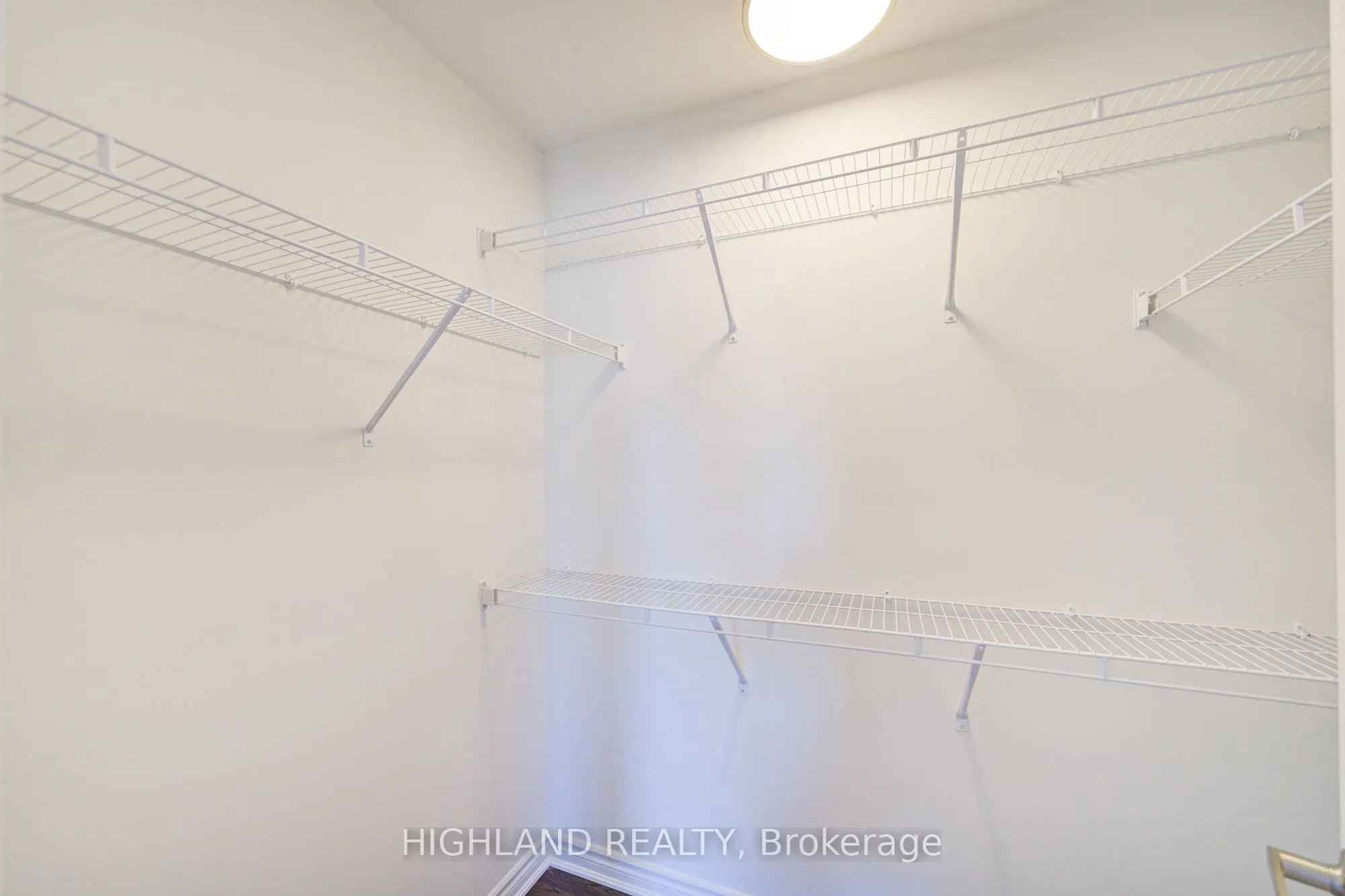 1210 Poppy Gardens, #6