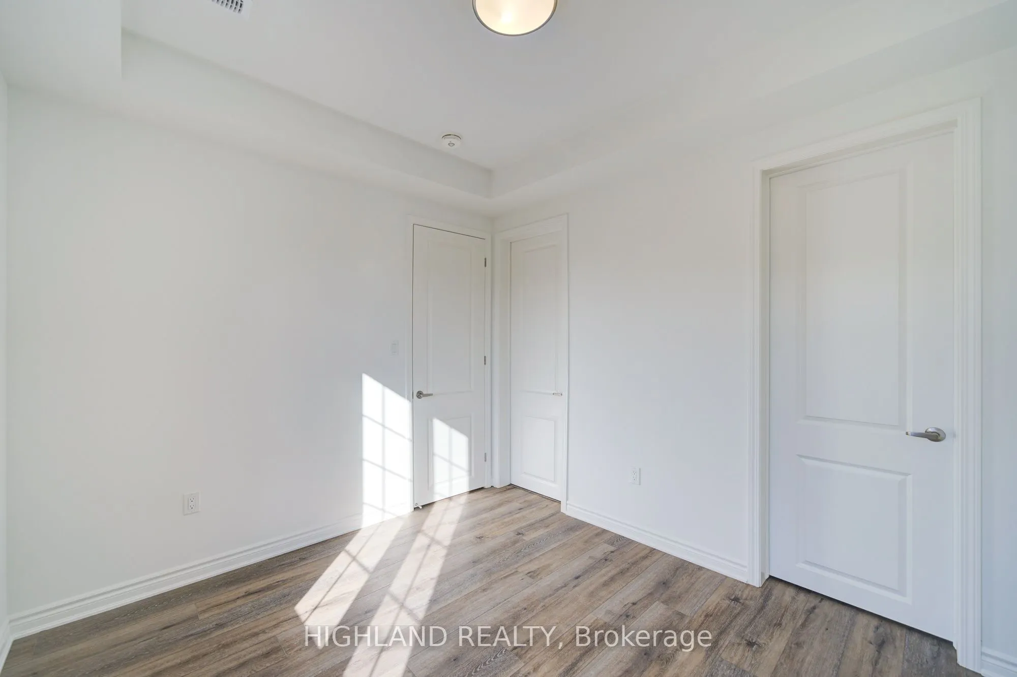 1210 Poppy Gardens, #6