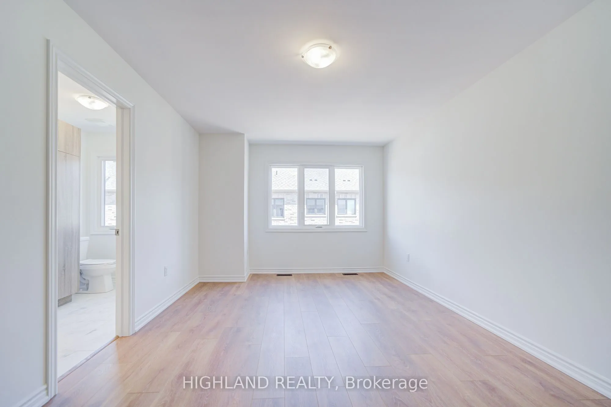3075 Robert Lamb Boulevard