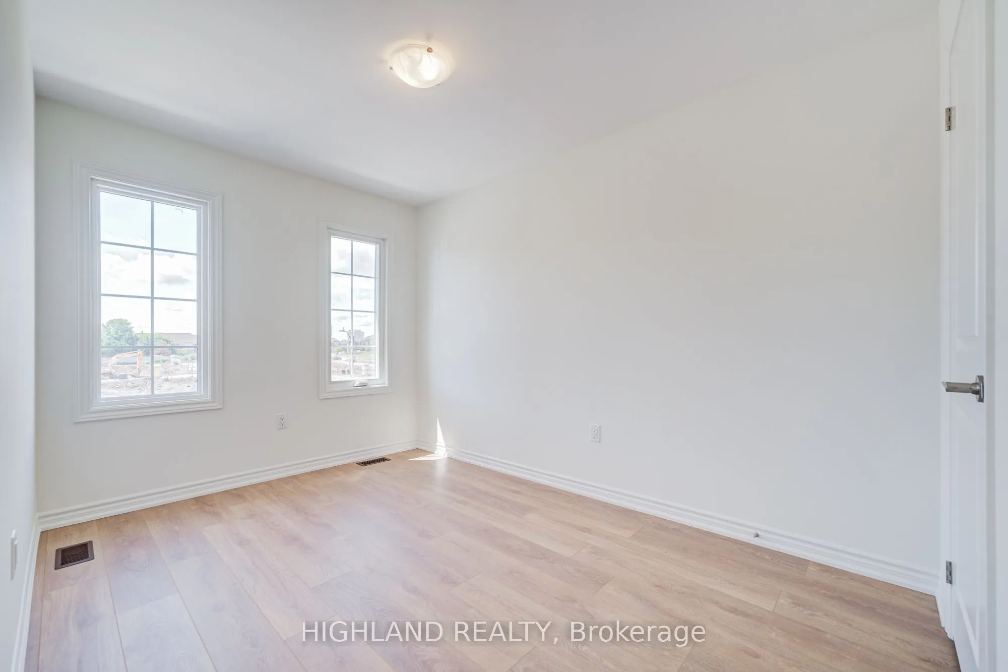 3075 Robert Lamb Boulevard
