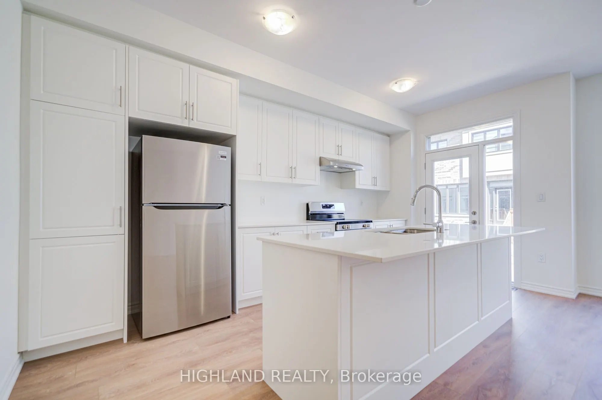 3075 Robert Lamb Boulevard
