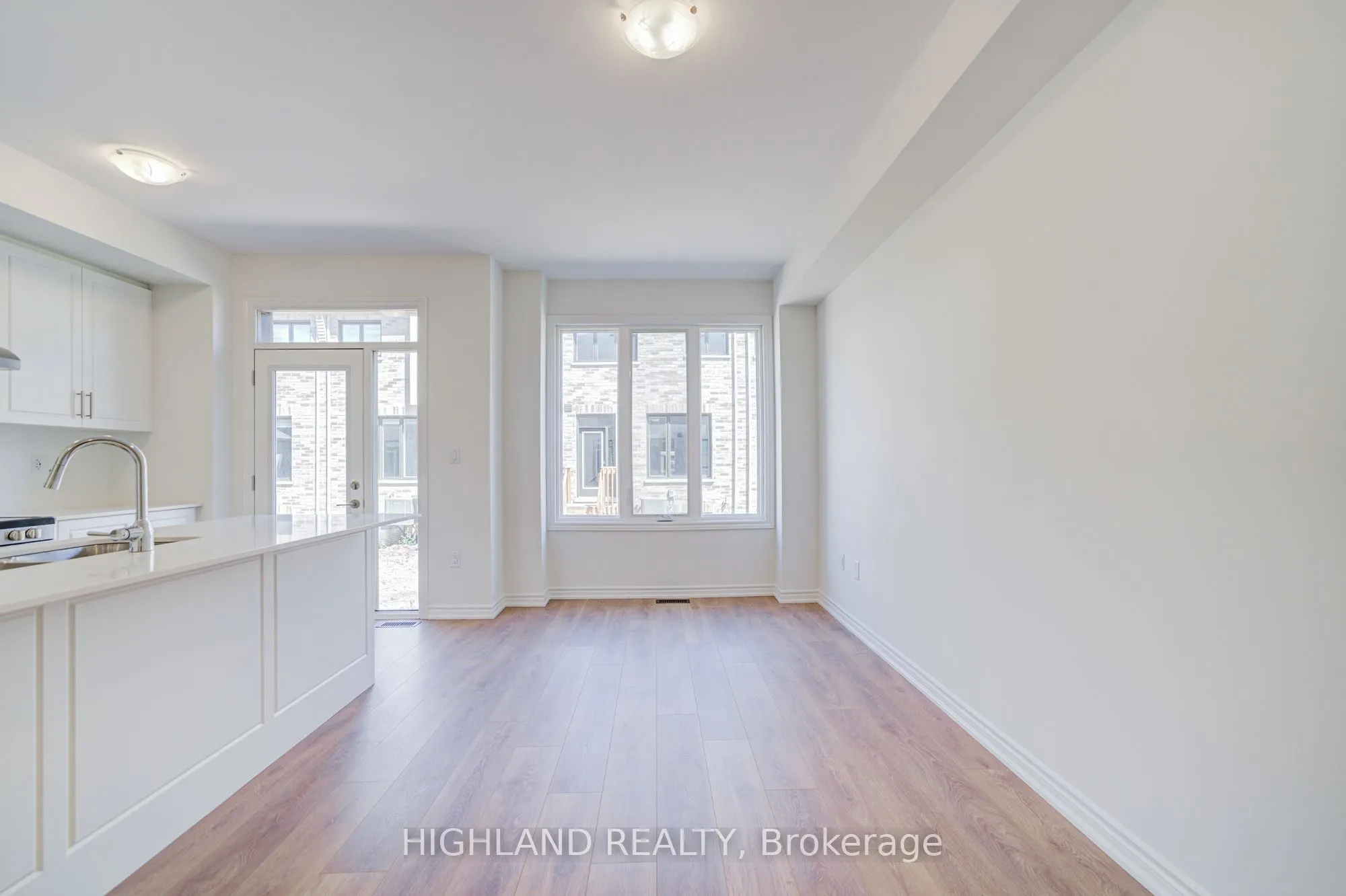 3075 Robert Lamb Boulevard