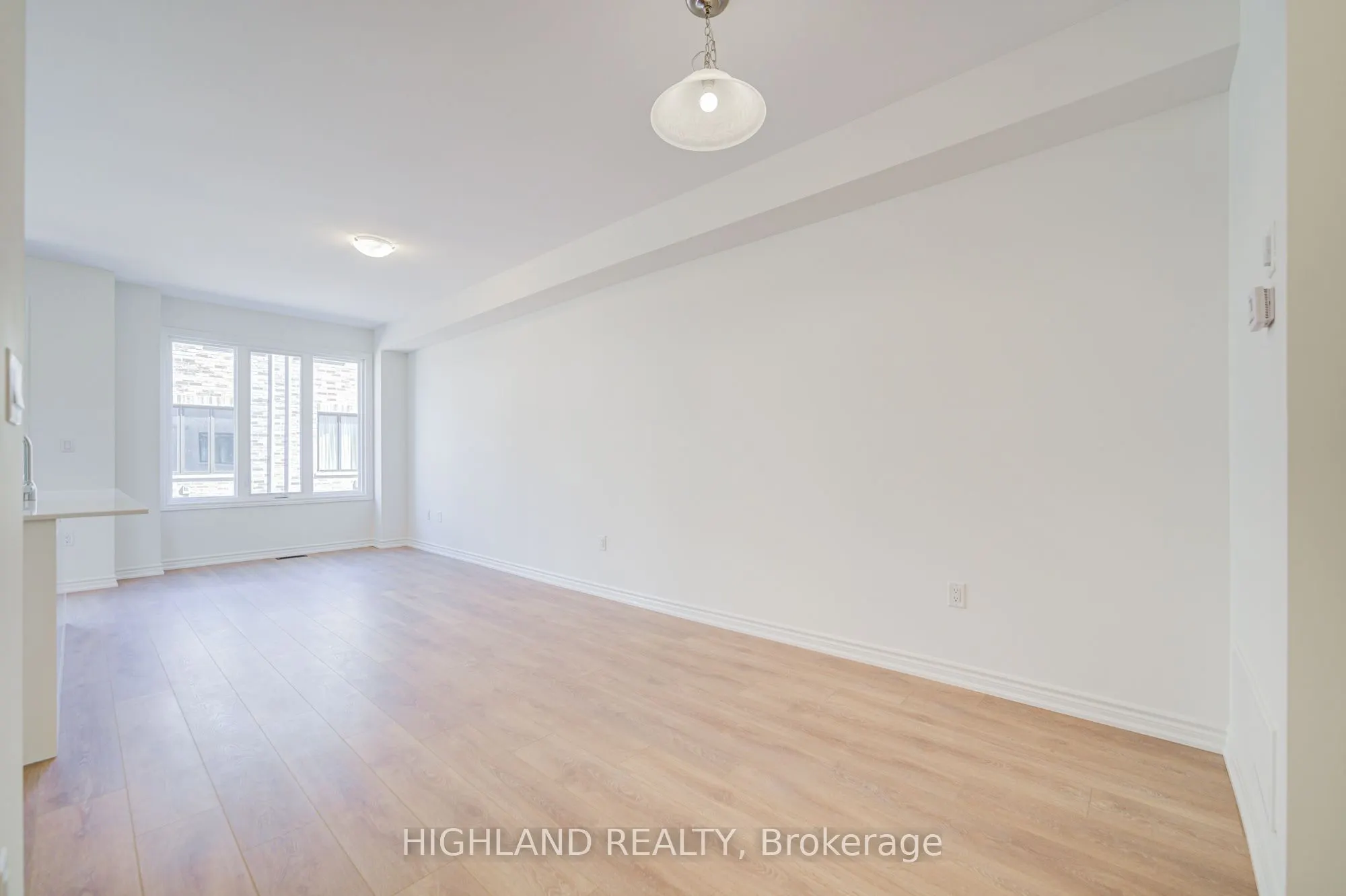 3075 Robert Lamb Boulevard