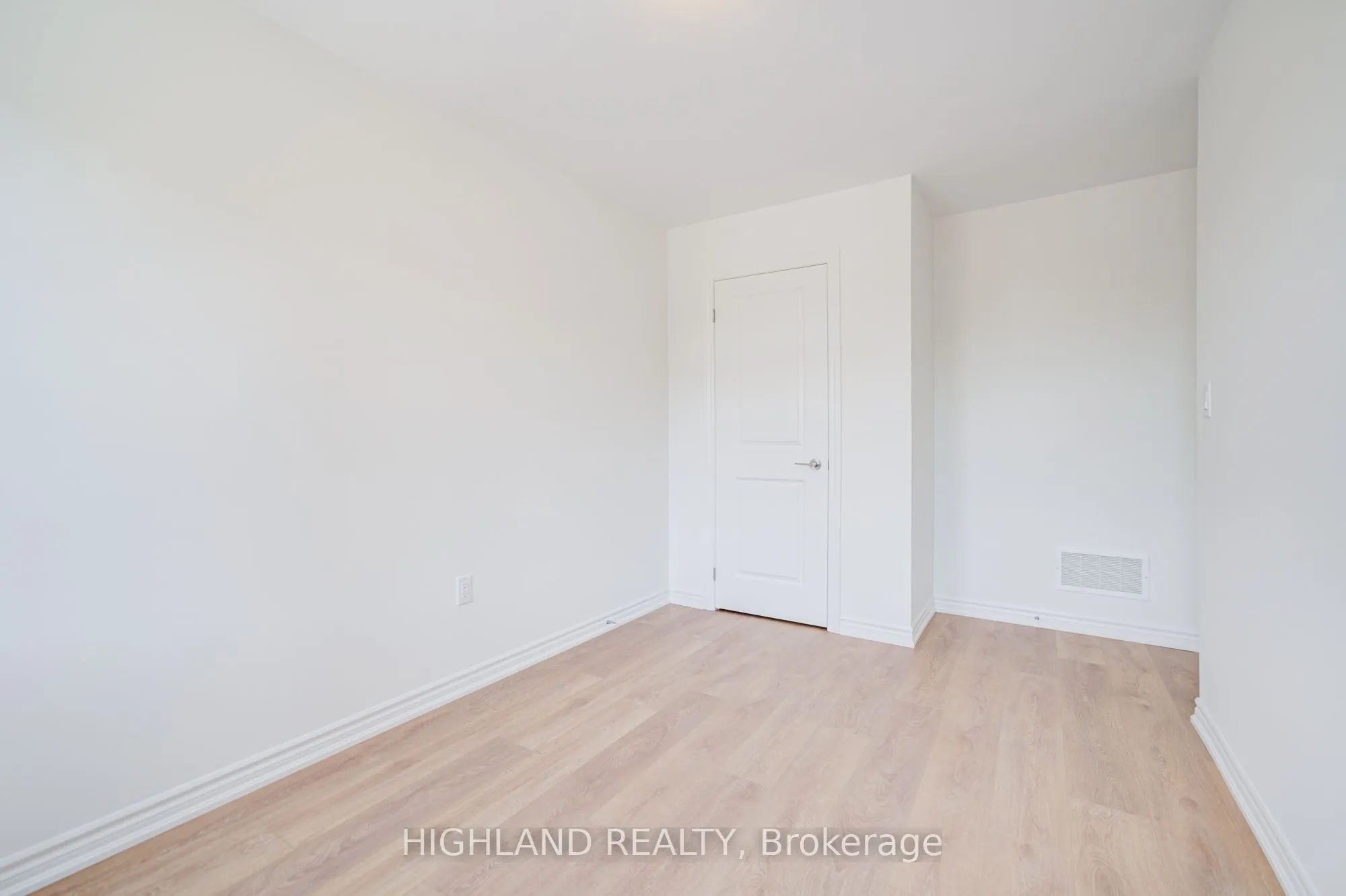 3075 Robert Lamb Boulevard