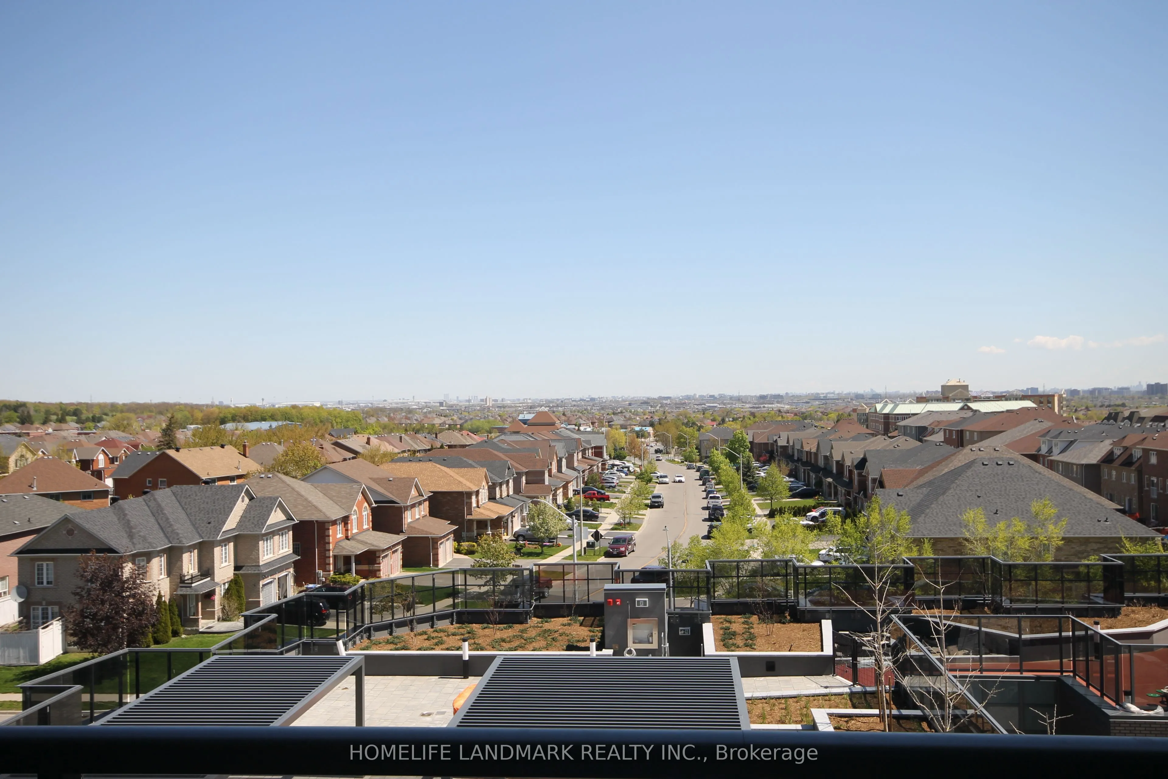 8 Nahani Way, #622