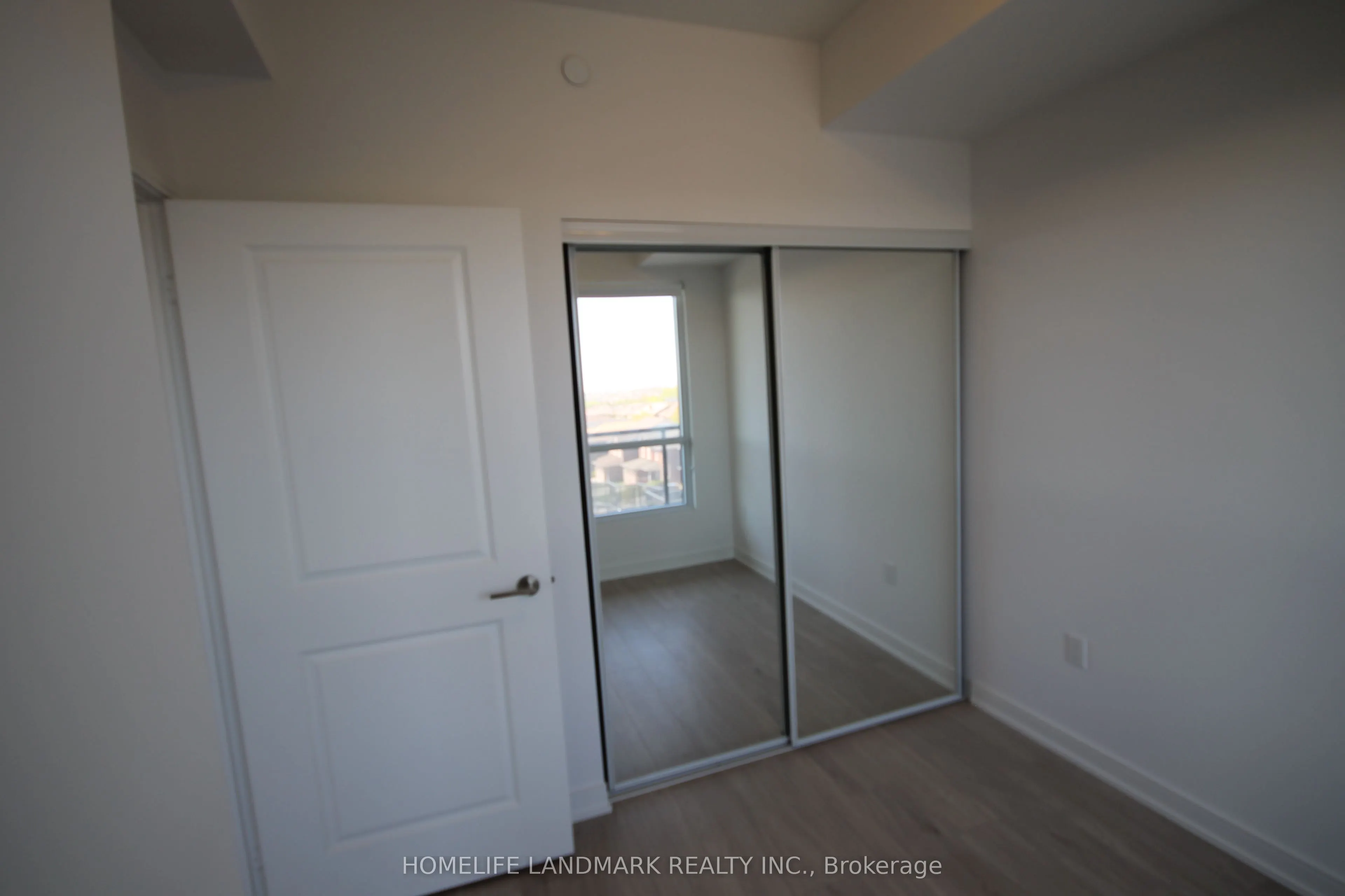 8 Nahani Way, #622