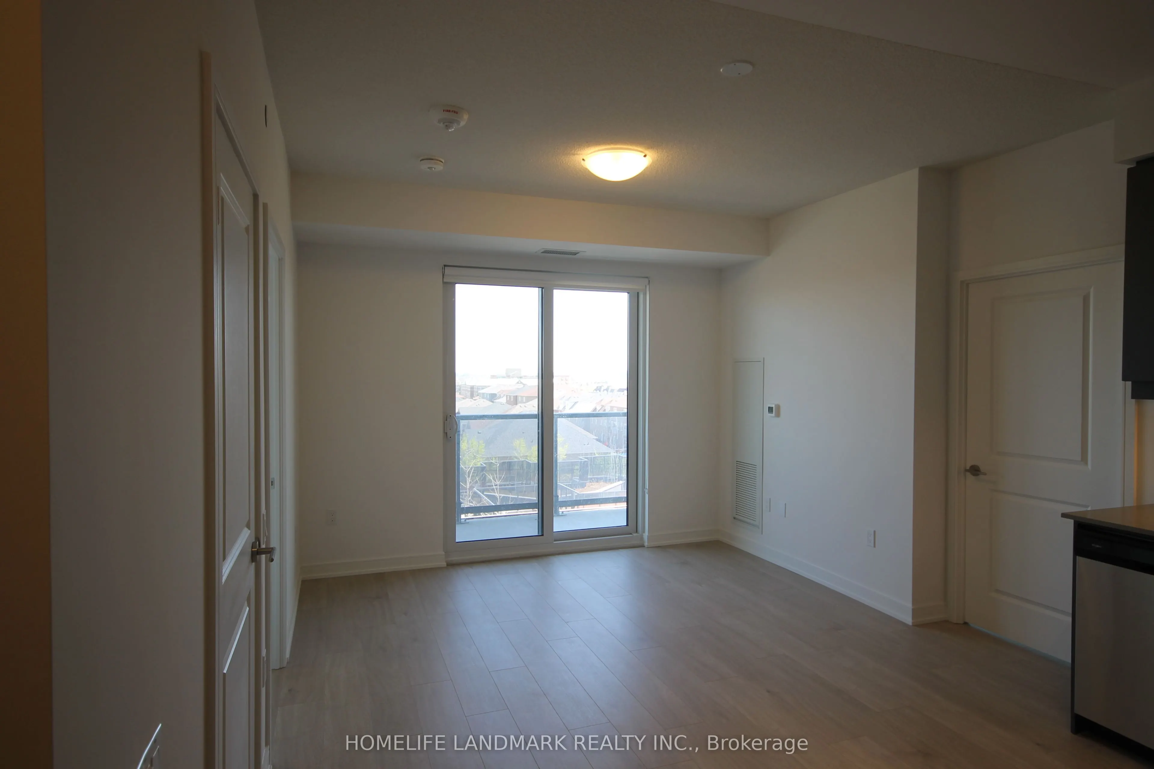 8 Nahani Way, #622