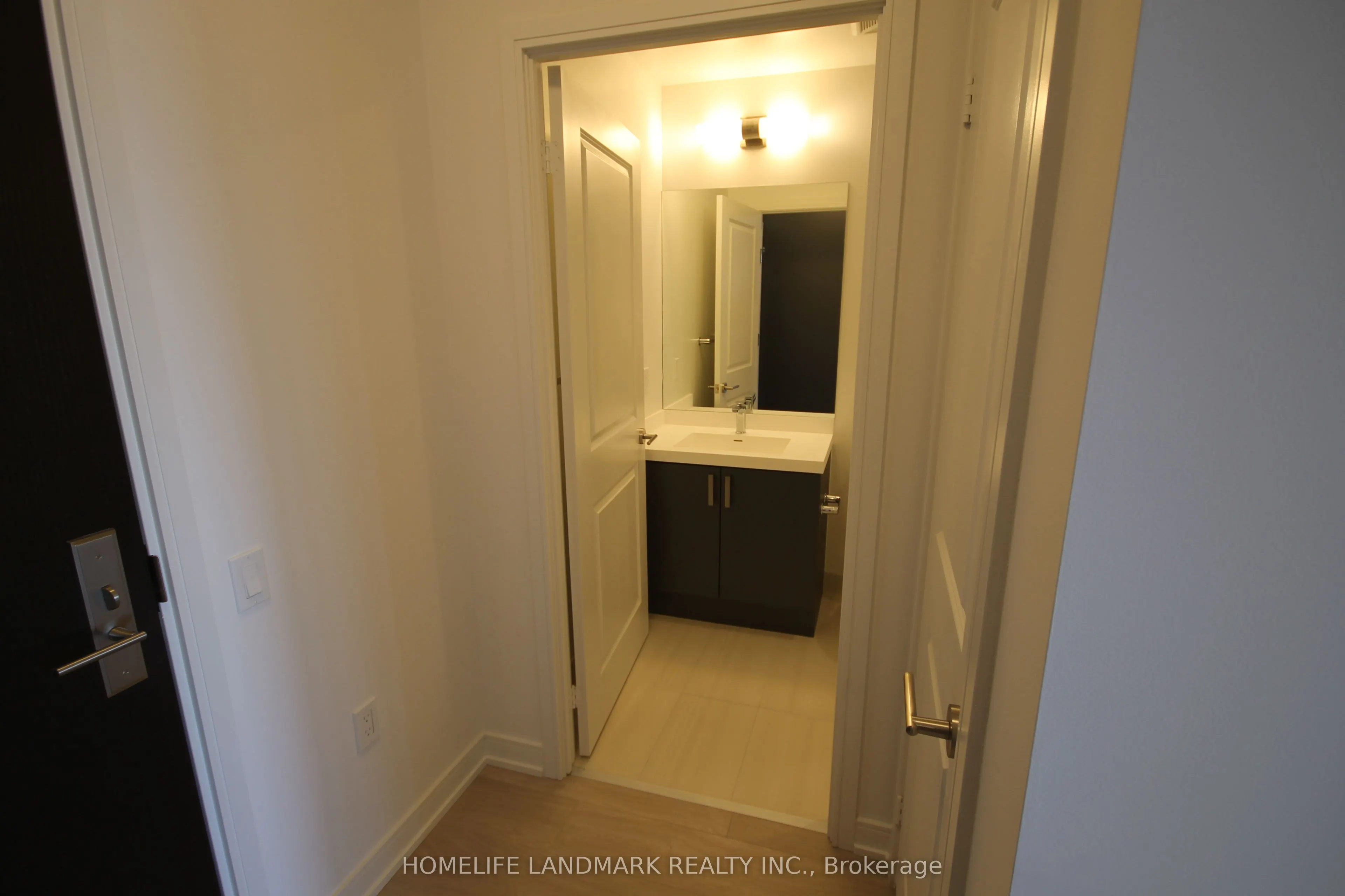8 Nahani Way, #622